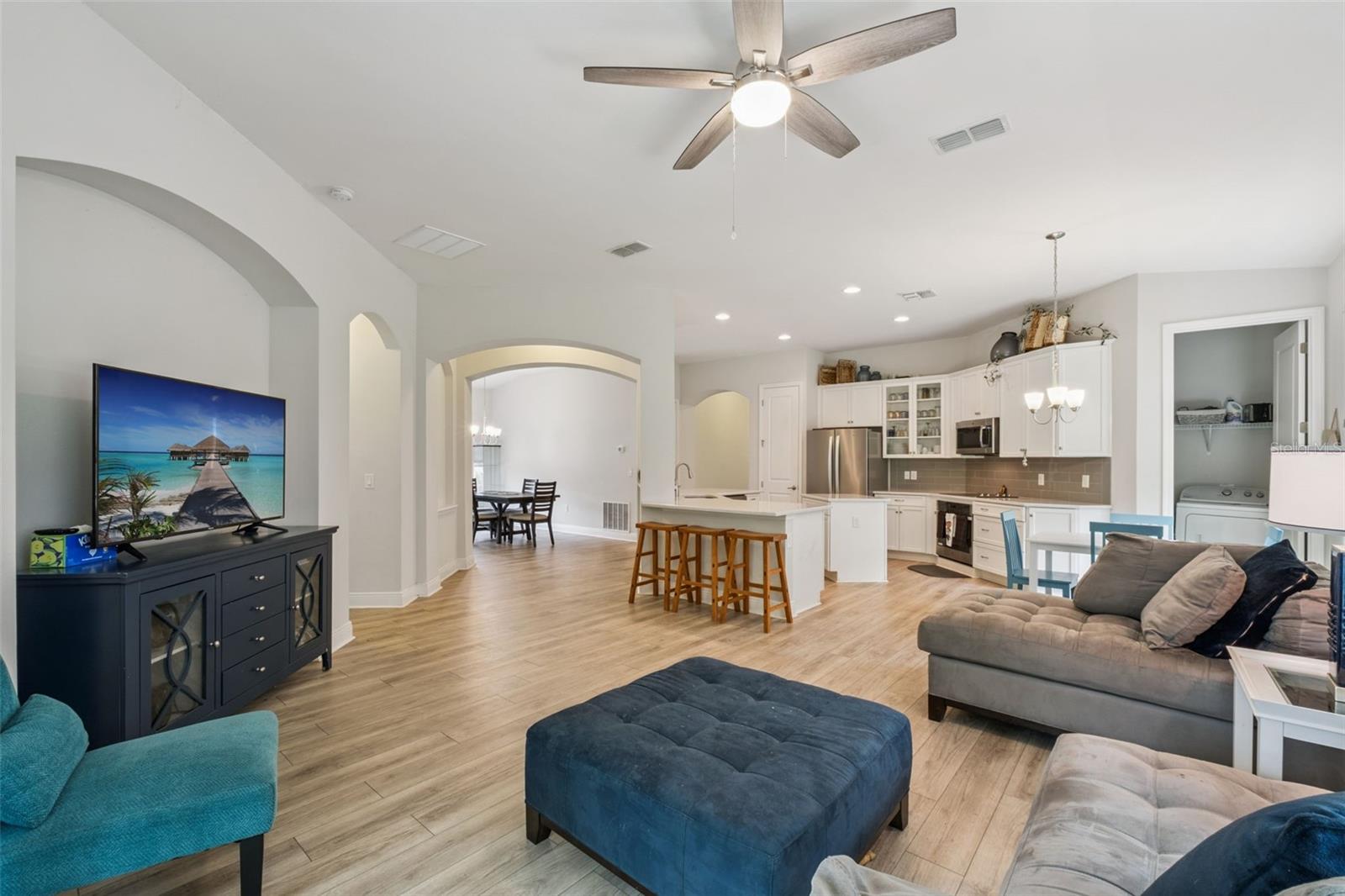 24414 WOODHILL CT