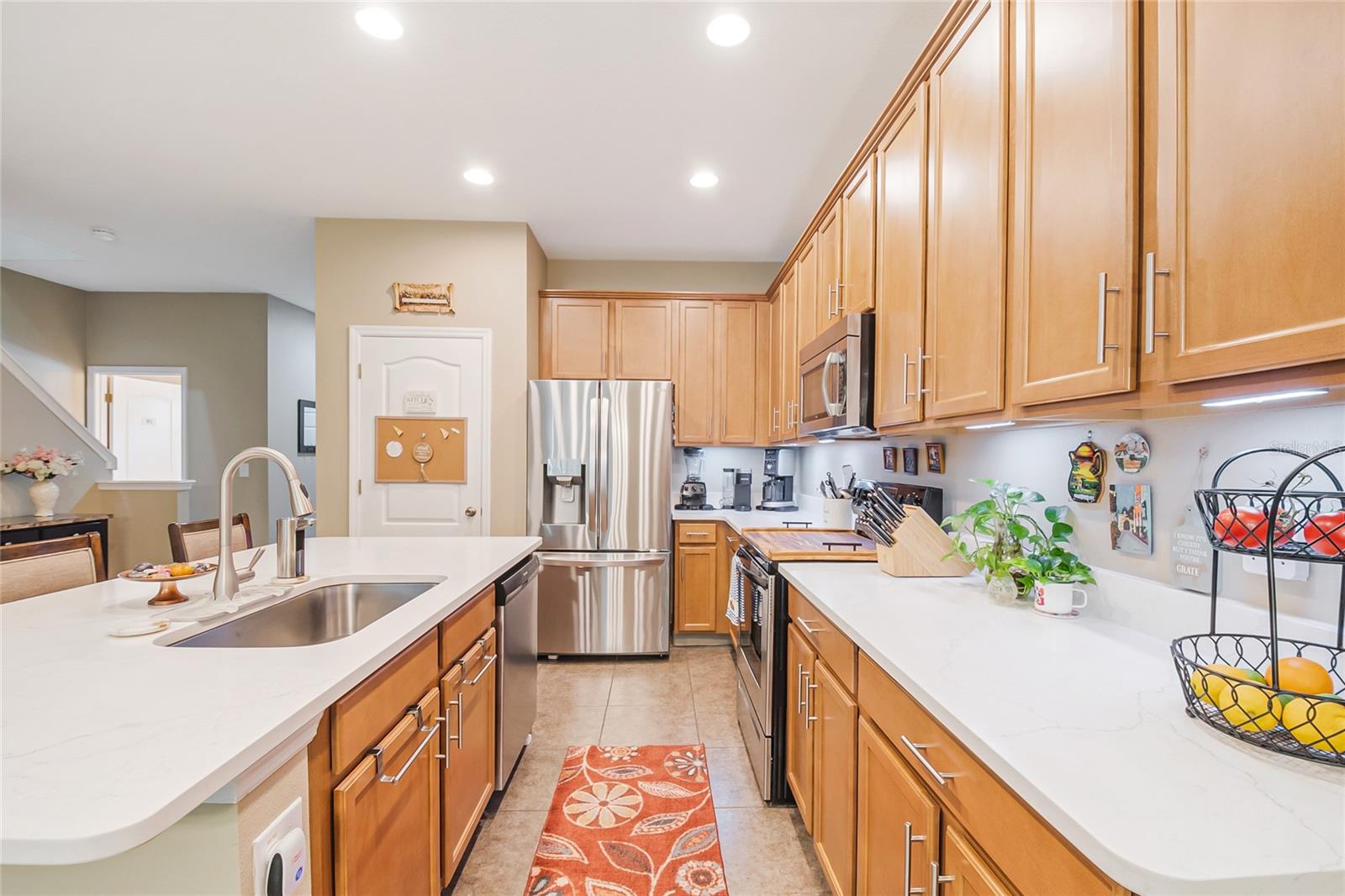 2775 RIVER LANDING DR