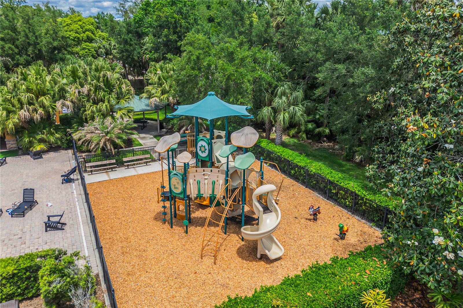 2775 RIVER LANDING DR