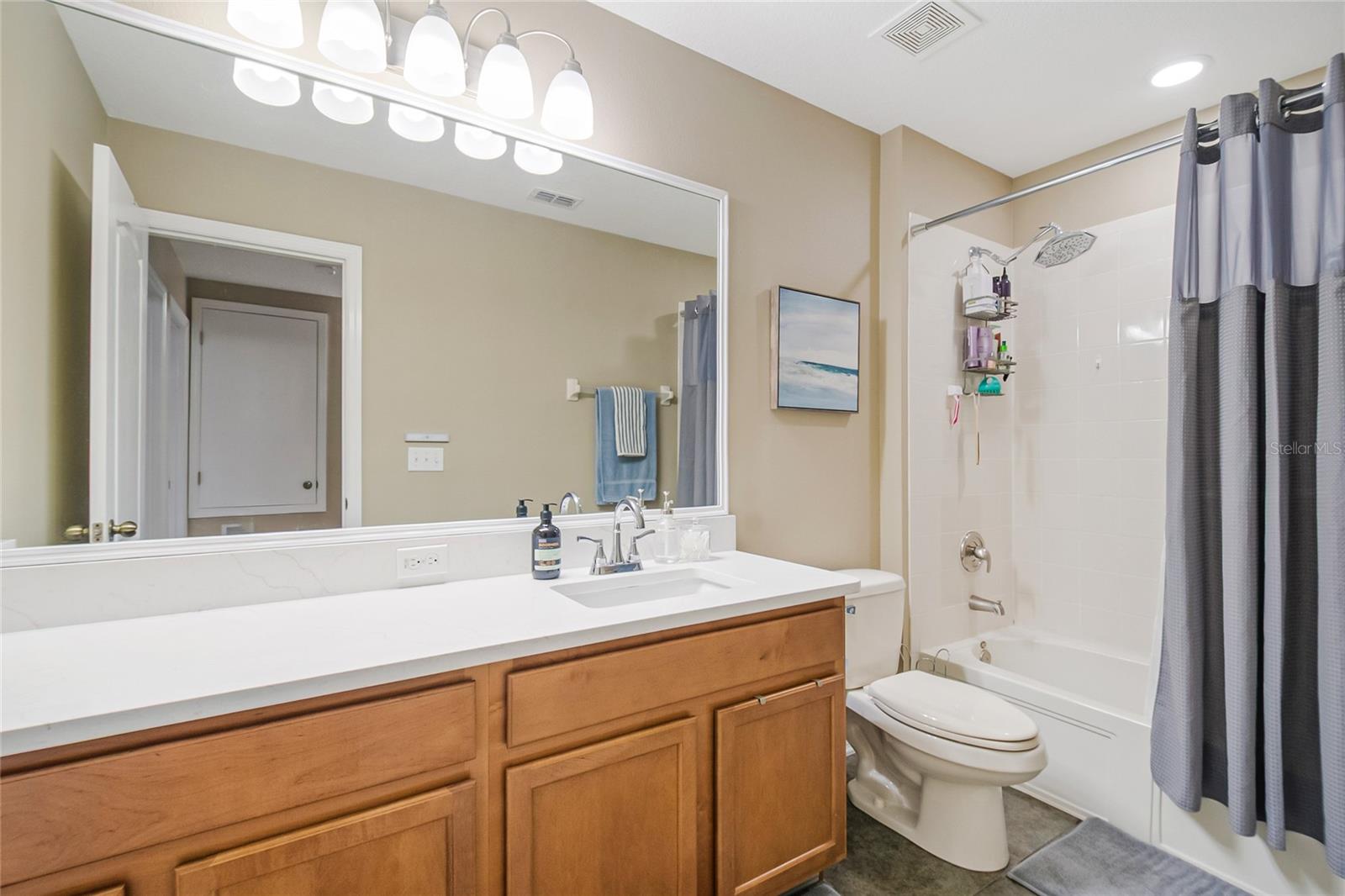 2775 RIVER LANDING DR