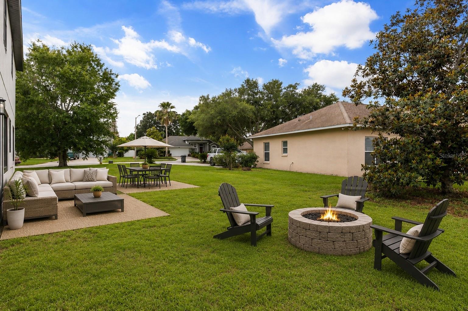 1005 CHASE DR