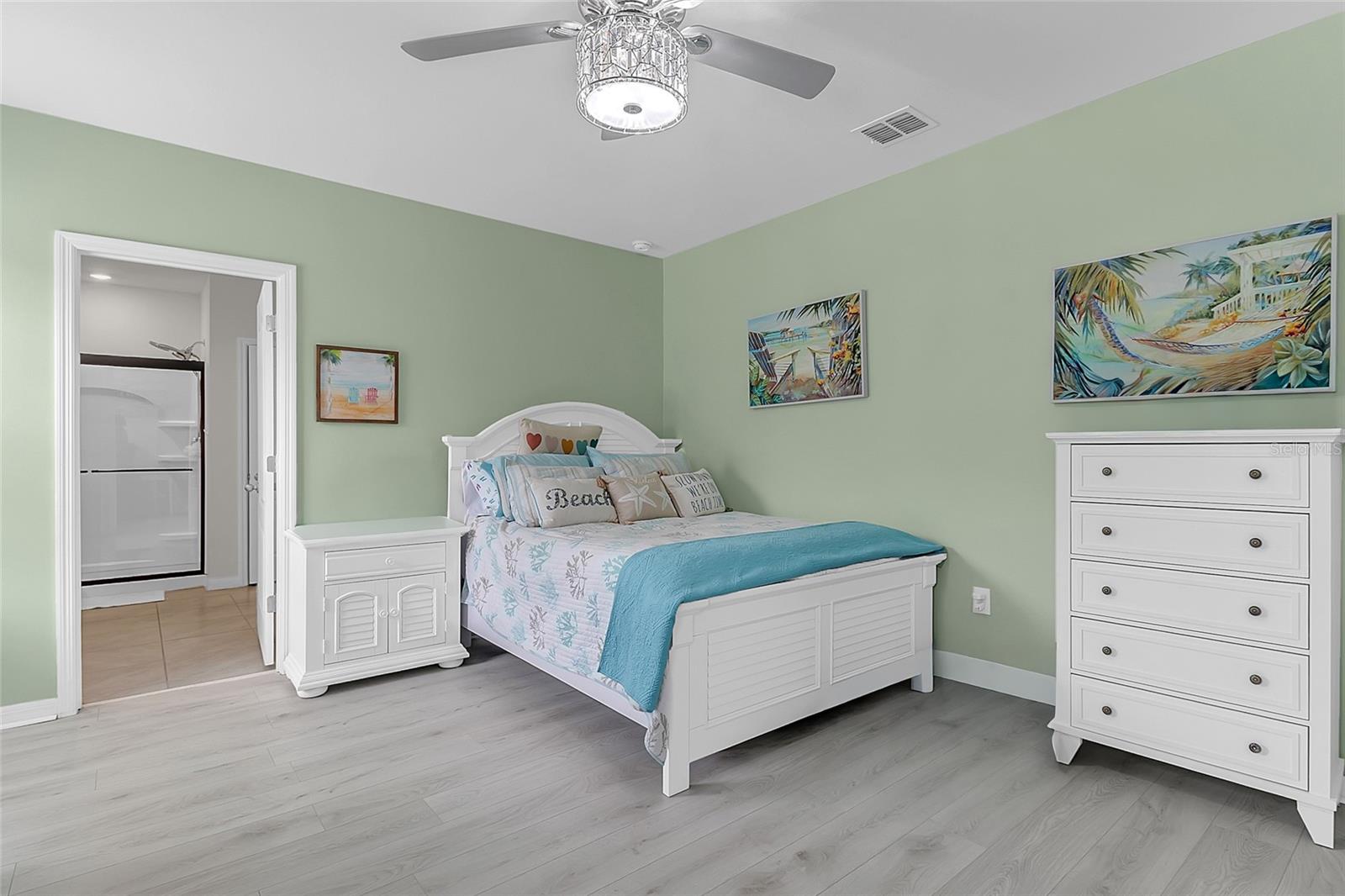 3241 CARPENTARIA DR