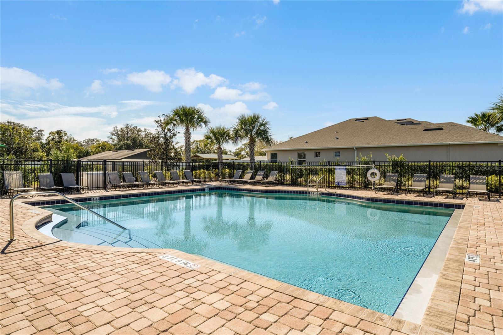2482 WAXWING WAY
