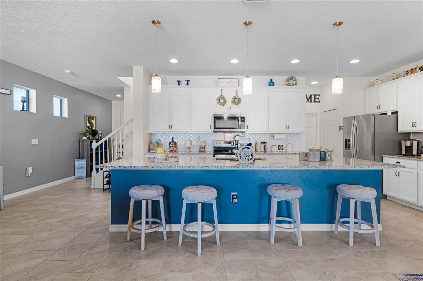 2482 WAXWING WAY