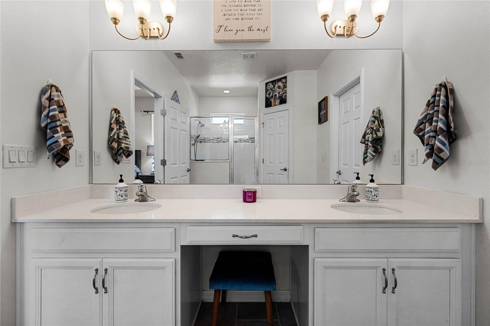 2482 WAXWING WAY