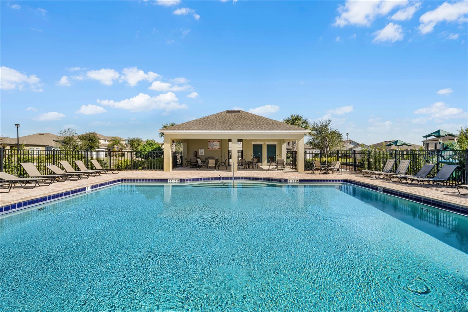 2482 WAXWING WAY