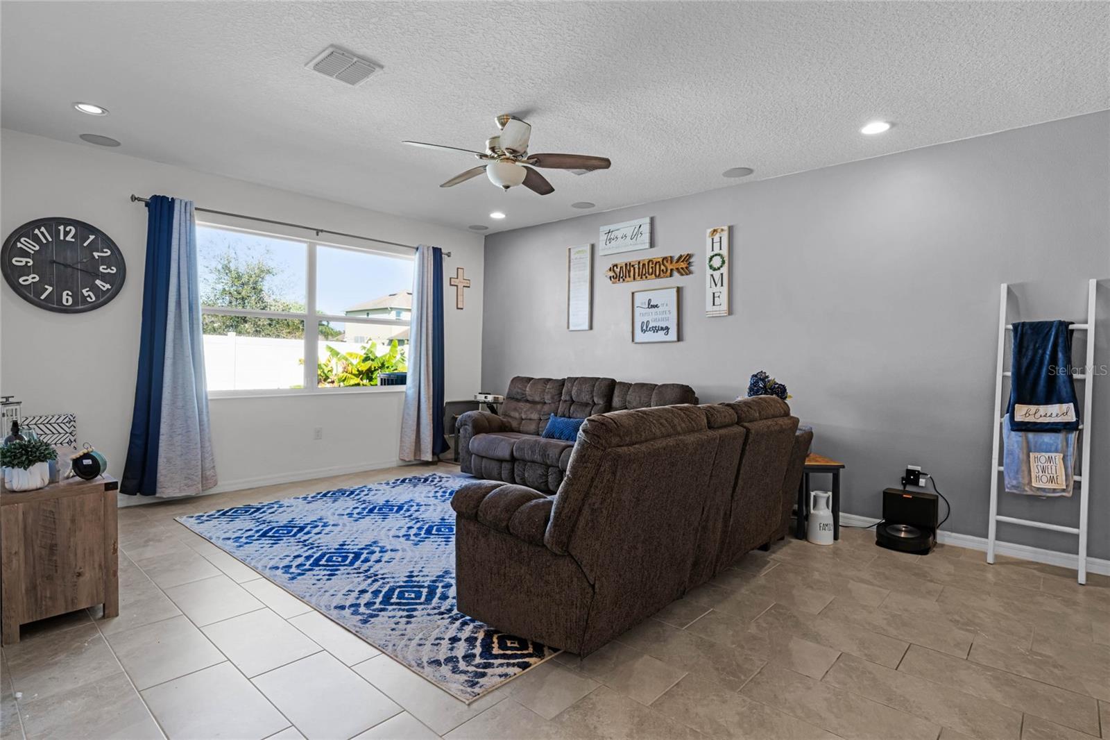 2482 WAXWING WAY
