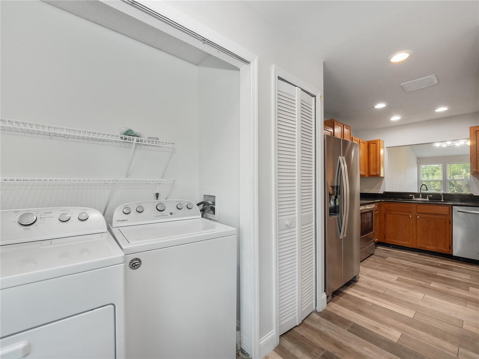 9532 DARIEN AVE #9532