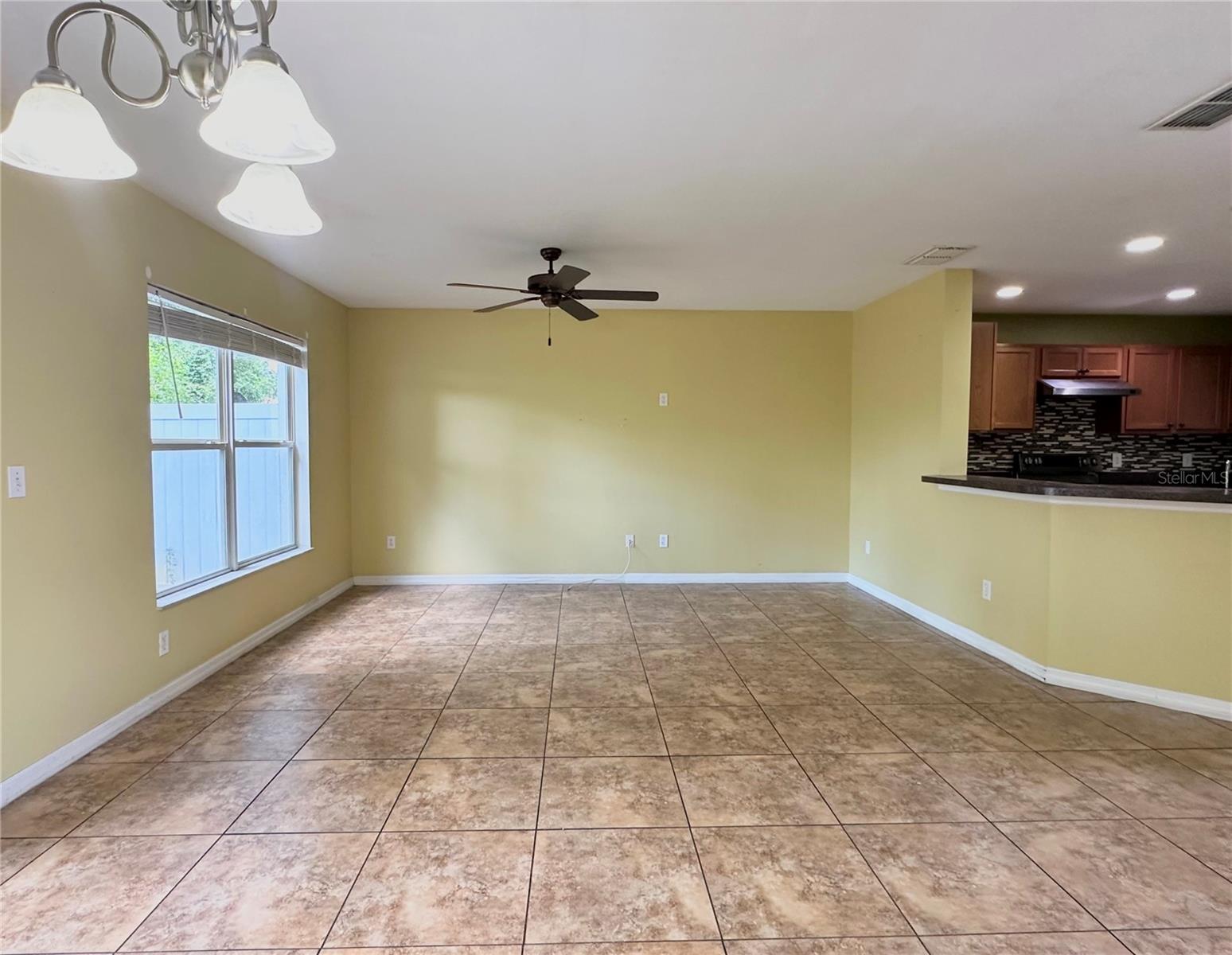 2581 AVENTURINE ST