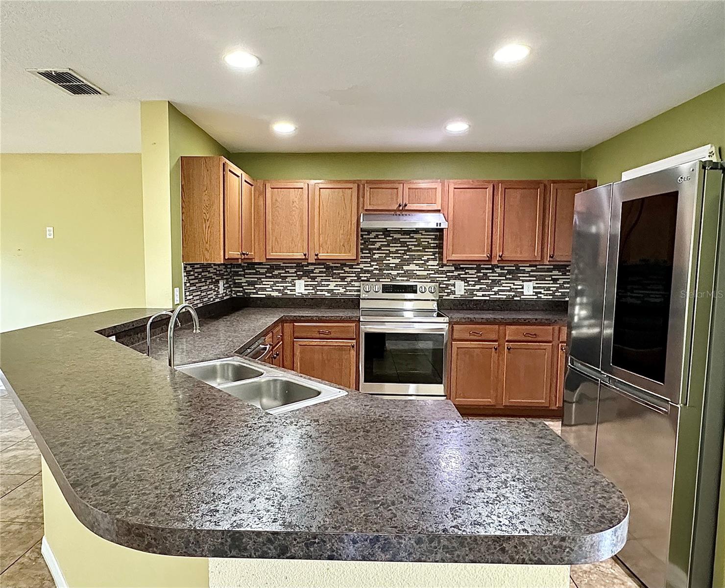 2581 AVENTURINE ST