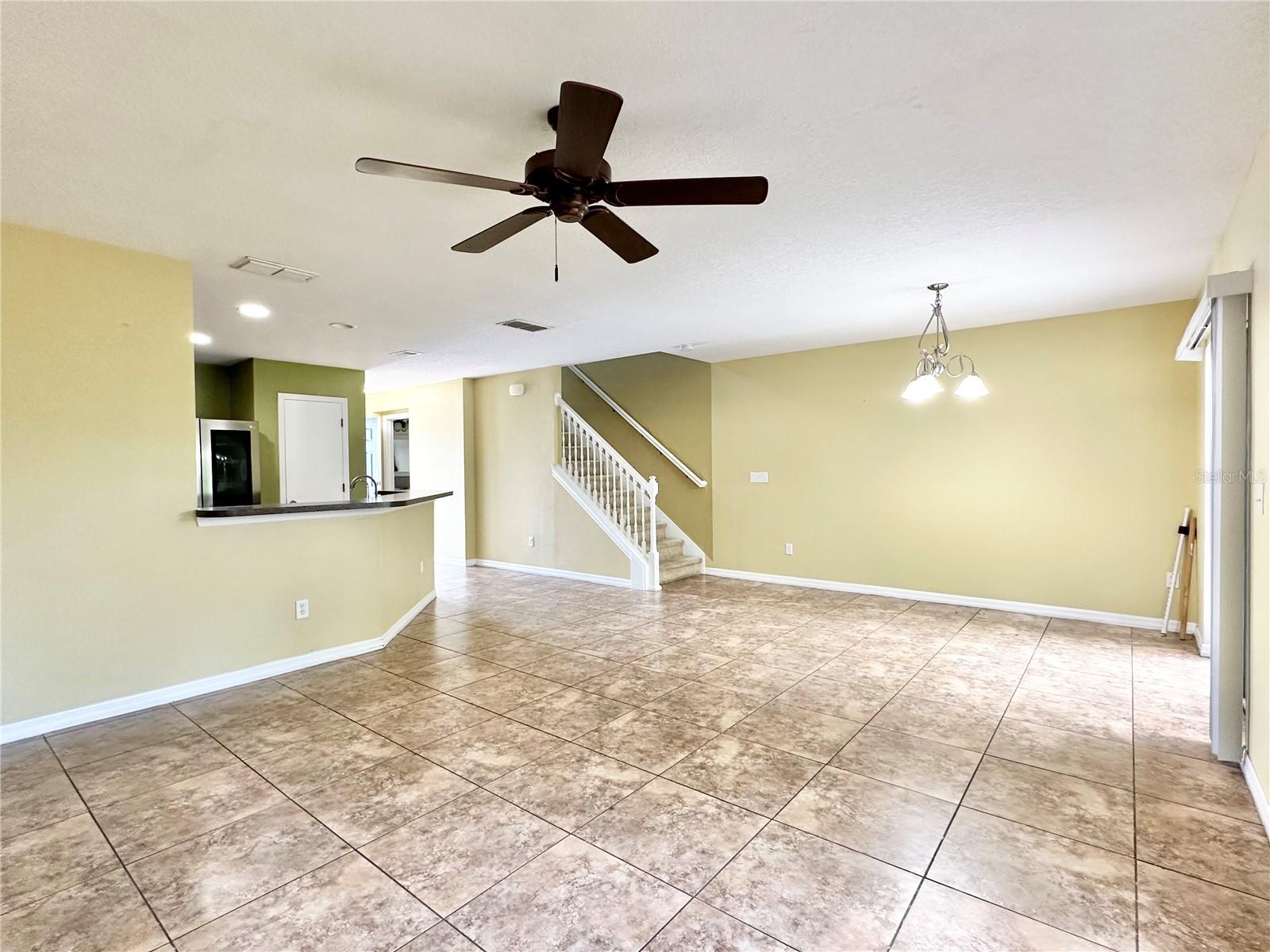 2581 AVENTURINE ST
