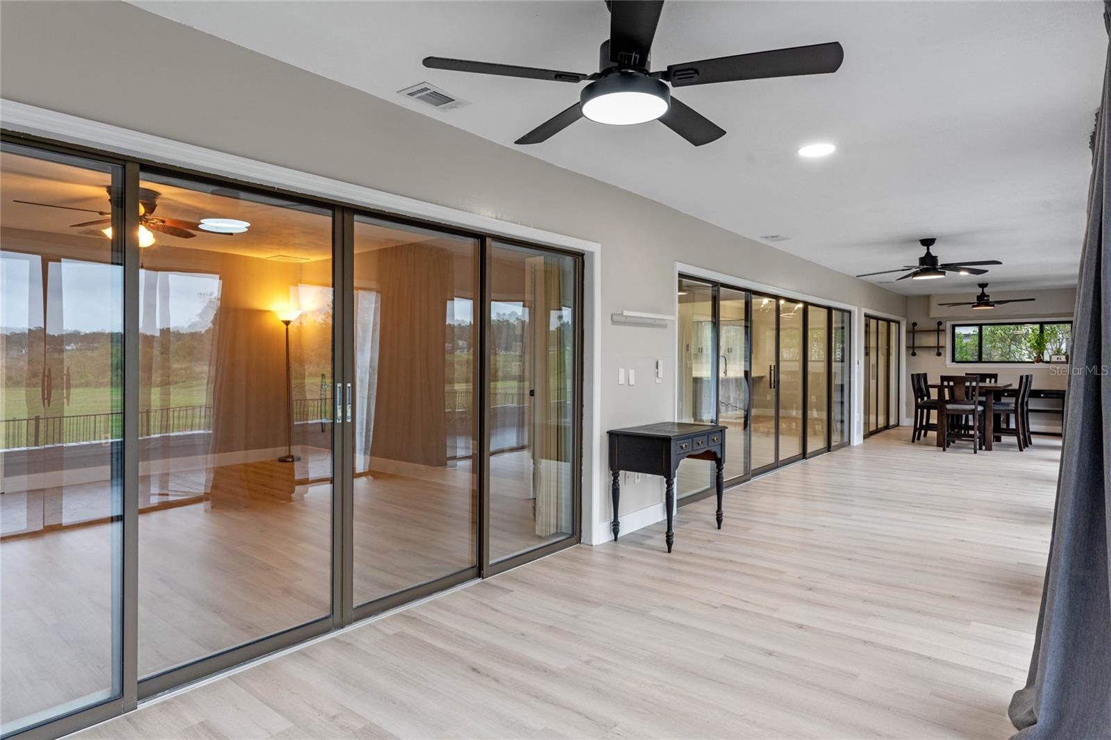 1543 LAKE MARION DR