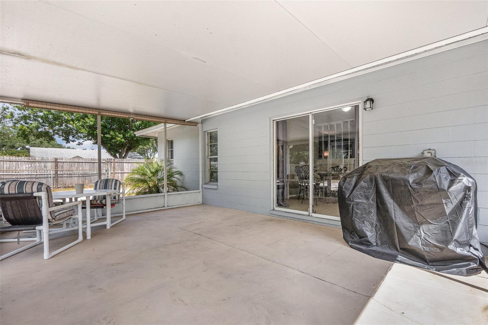 1622 CRYSTALVIEW TRL