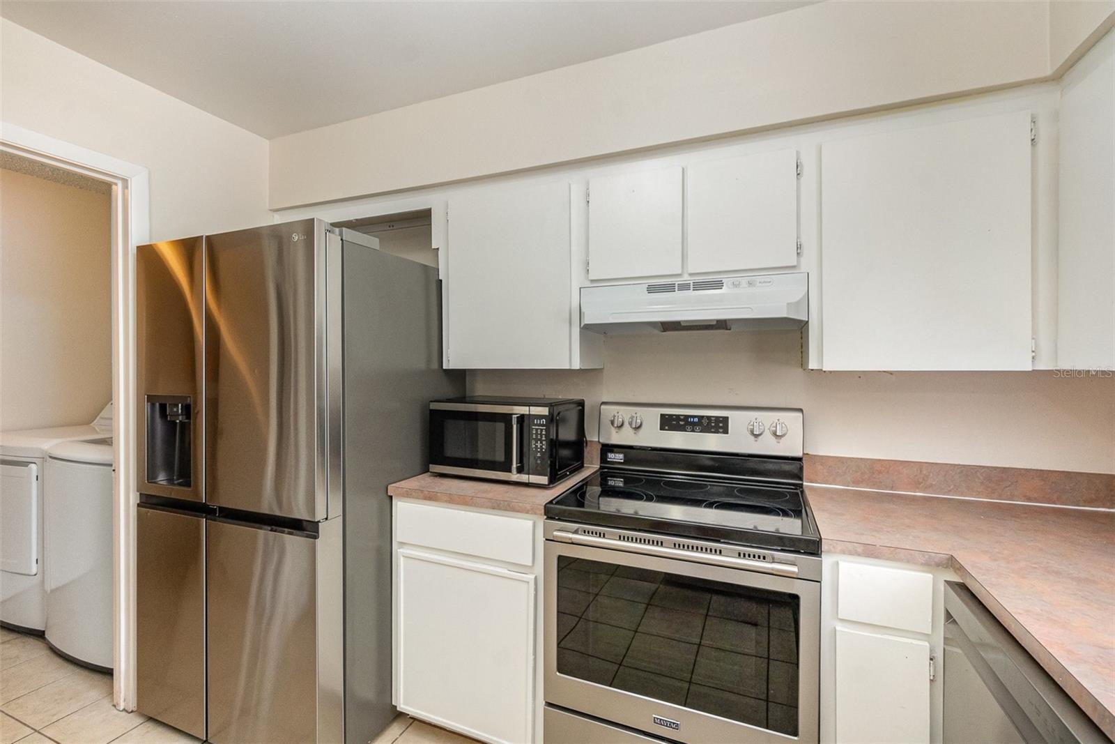 1622 CRYSTALVIEW TRL
