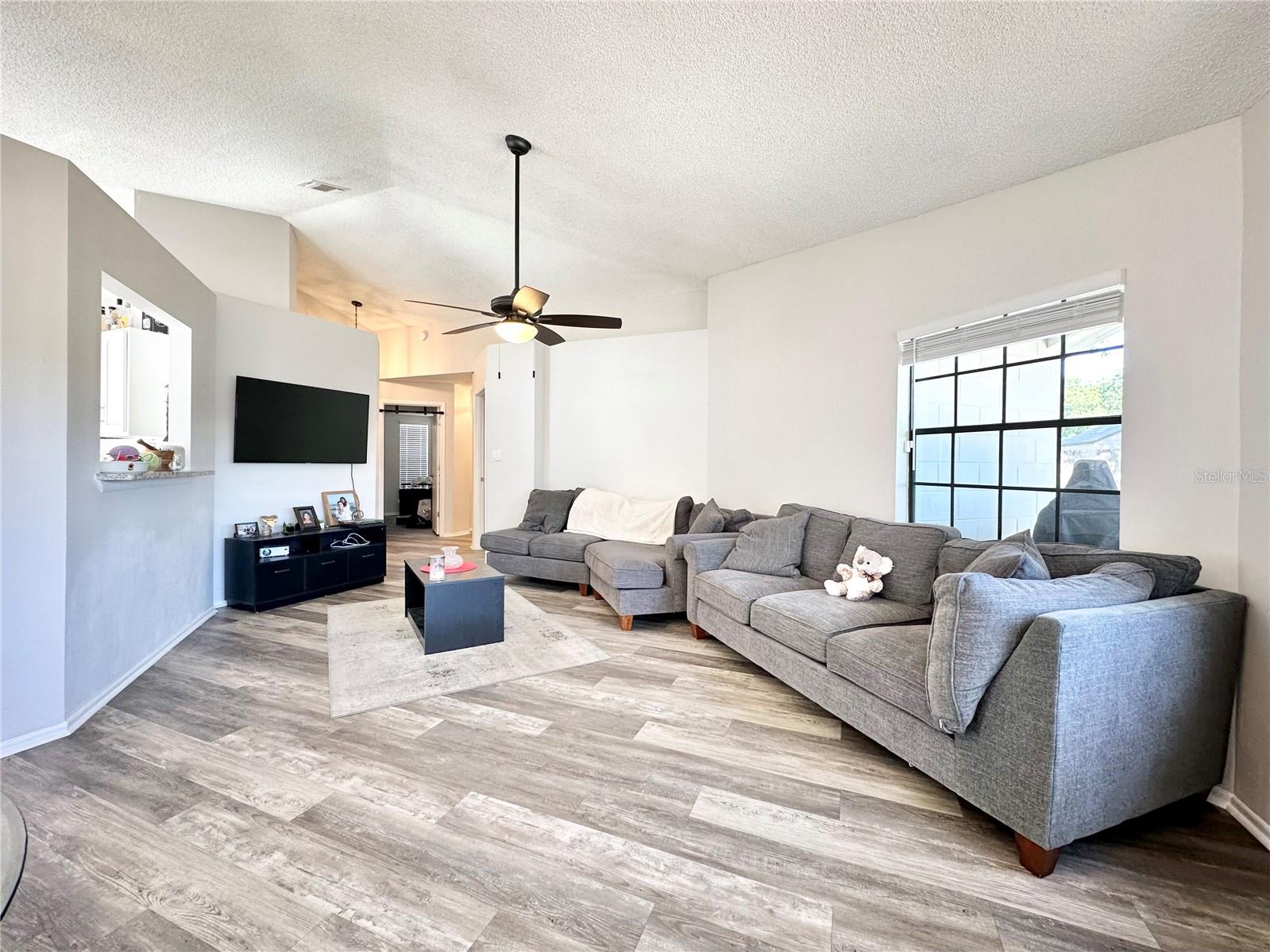 9560 SUNDANCE CT