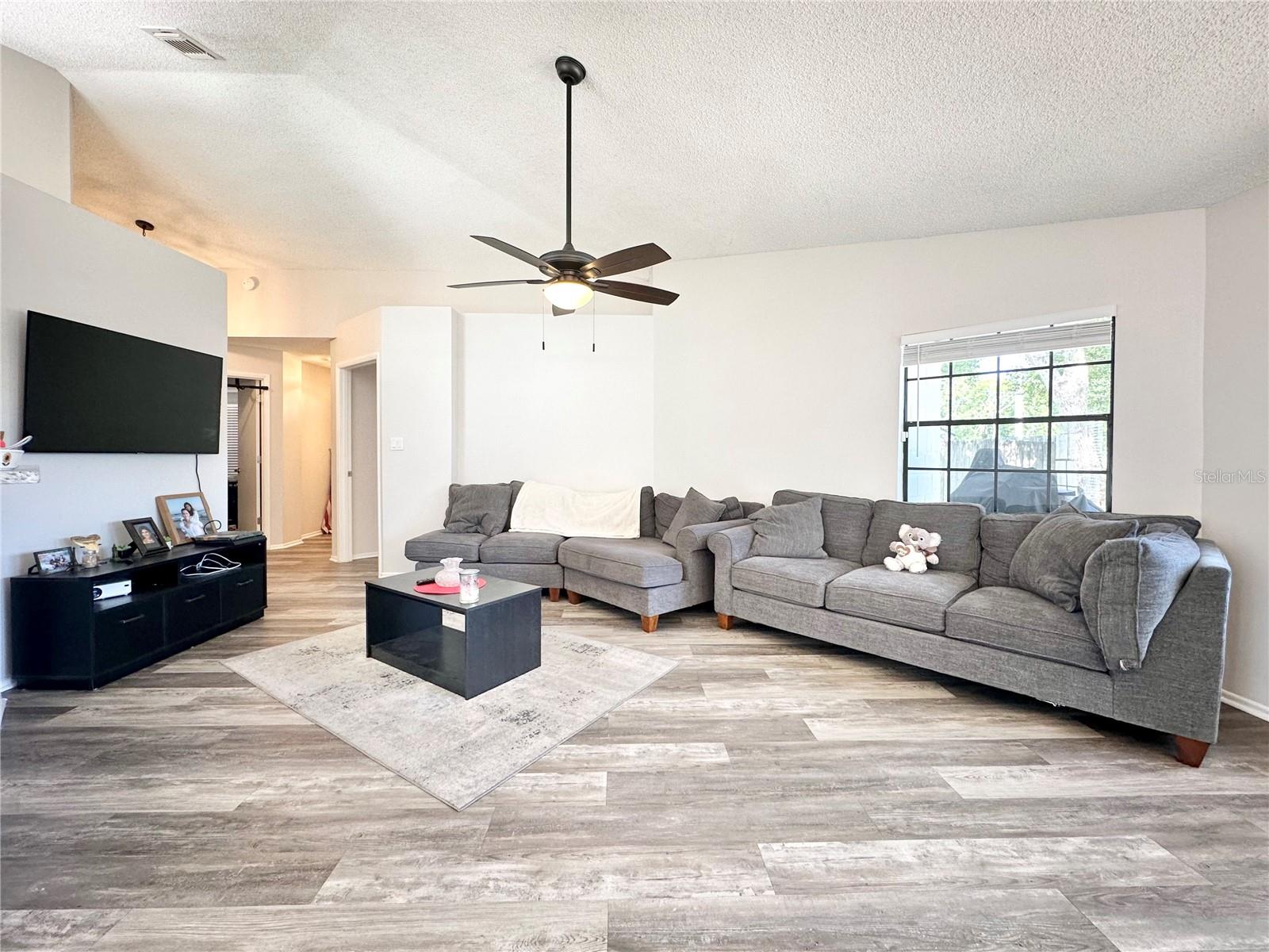9560 SUNDANCE CT