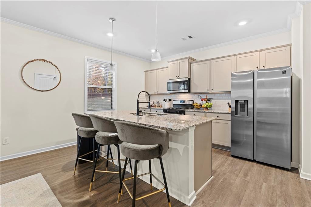 97 Hummingbird Trail