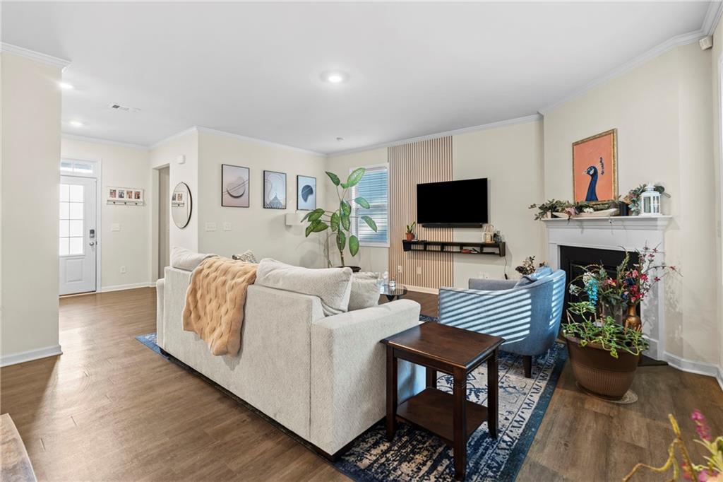 97 Hummingbird Trail