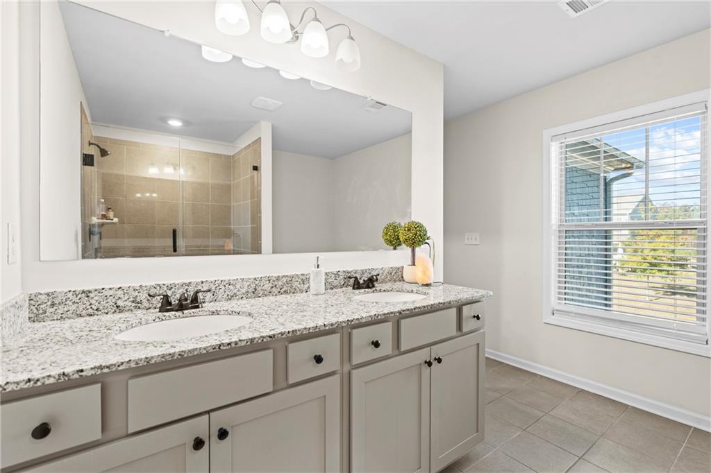 97 Hummingbird Trail