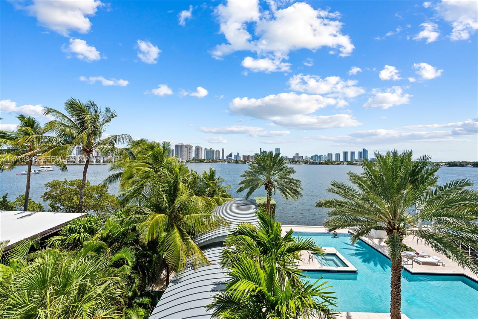 17301 E Biscayne Boulevard 310
