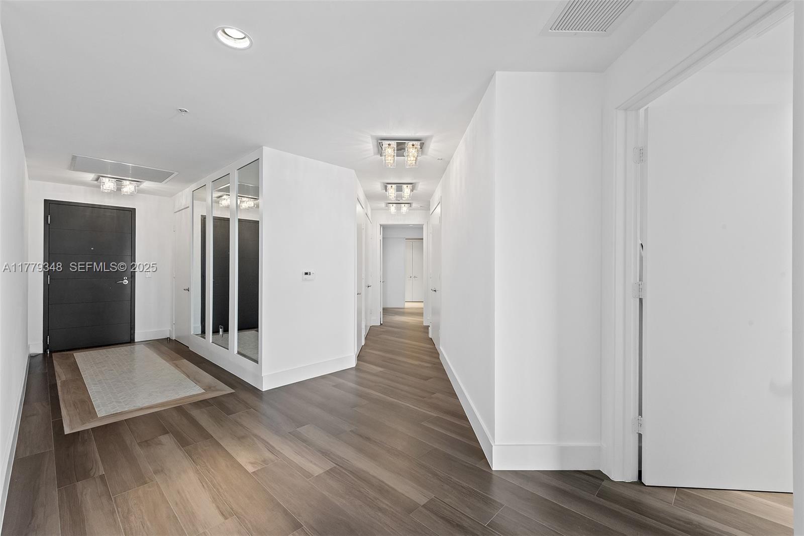 17301 E Biscayne Boulevard 310