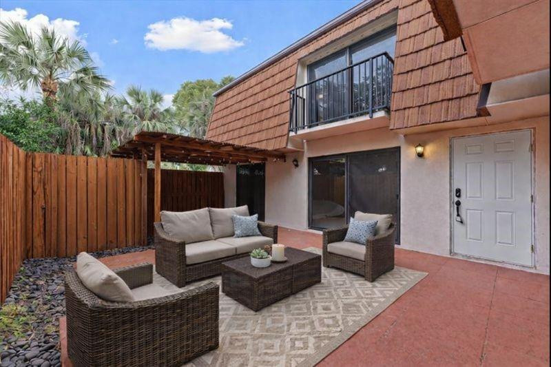 9156d SW 23rd Street