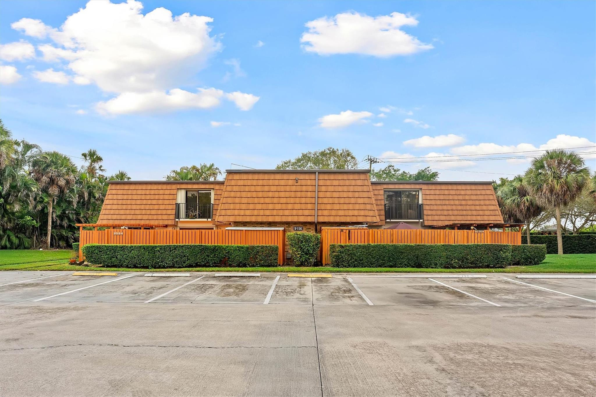9156d SW 23rd Street