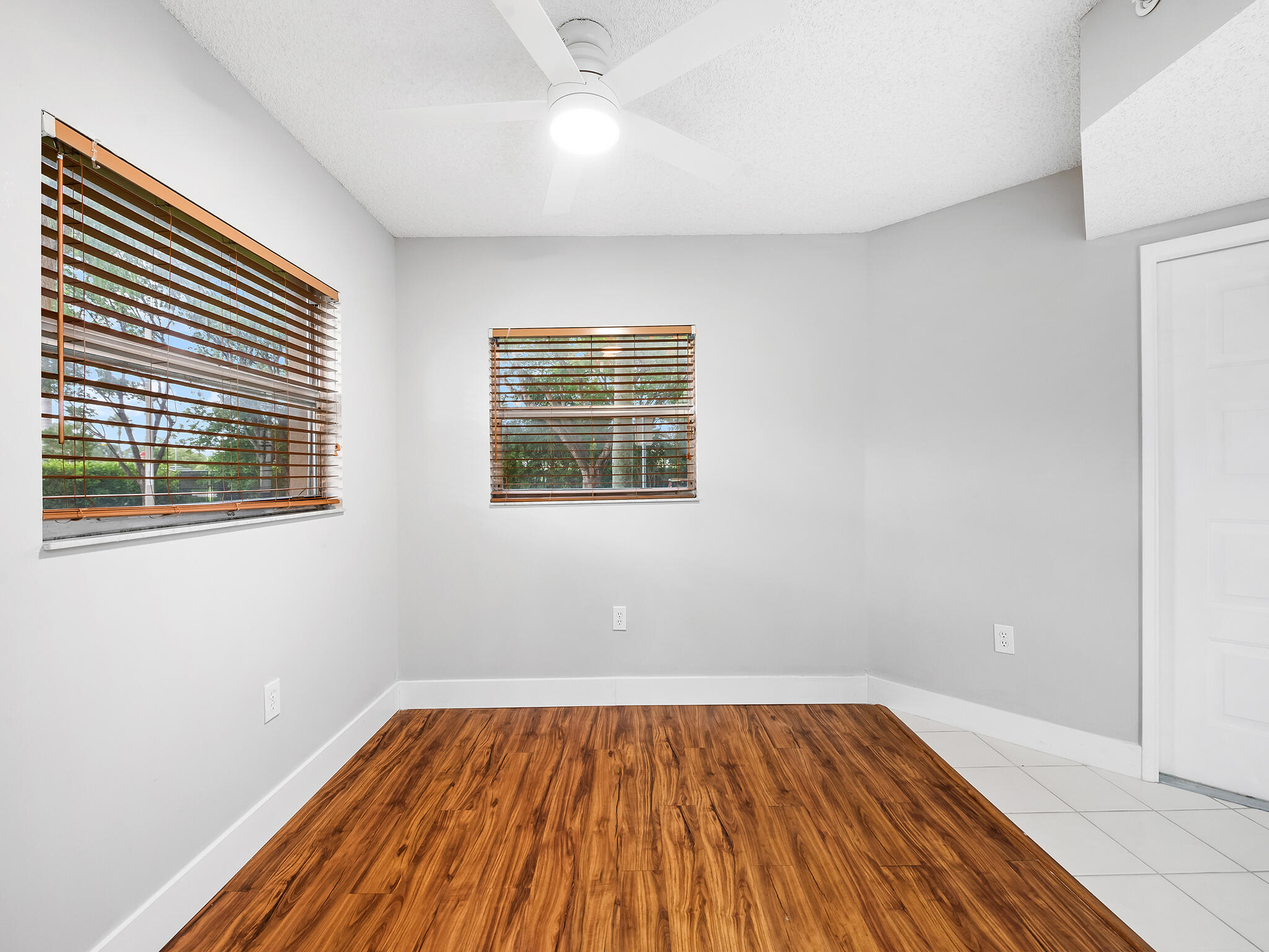 550 SW 137 Avenue L114