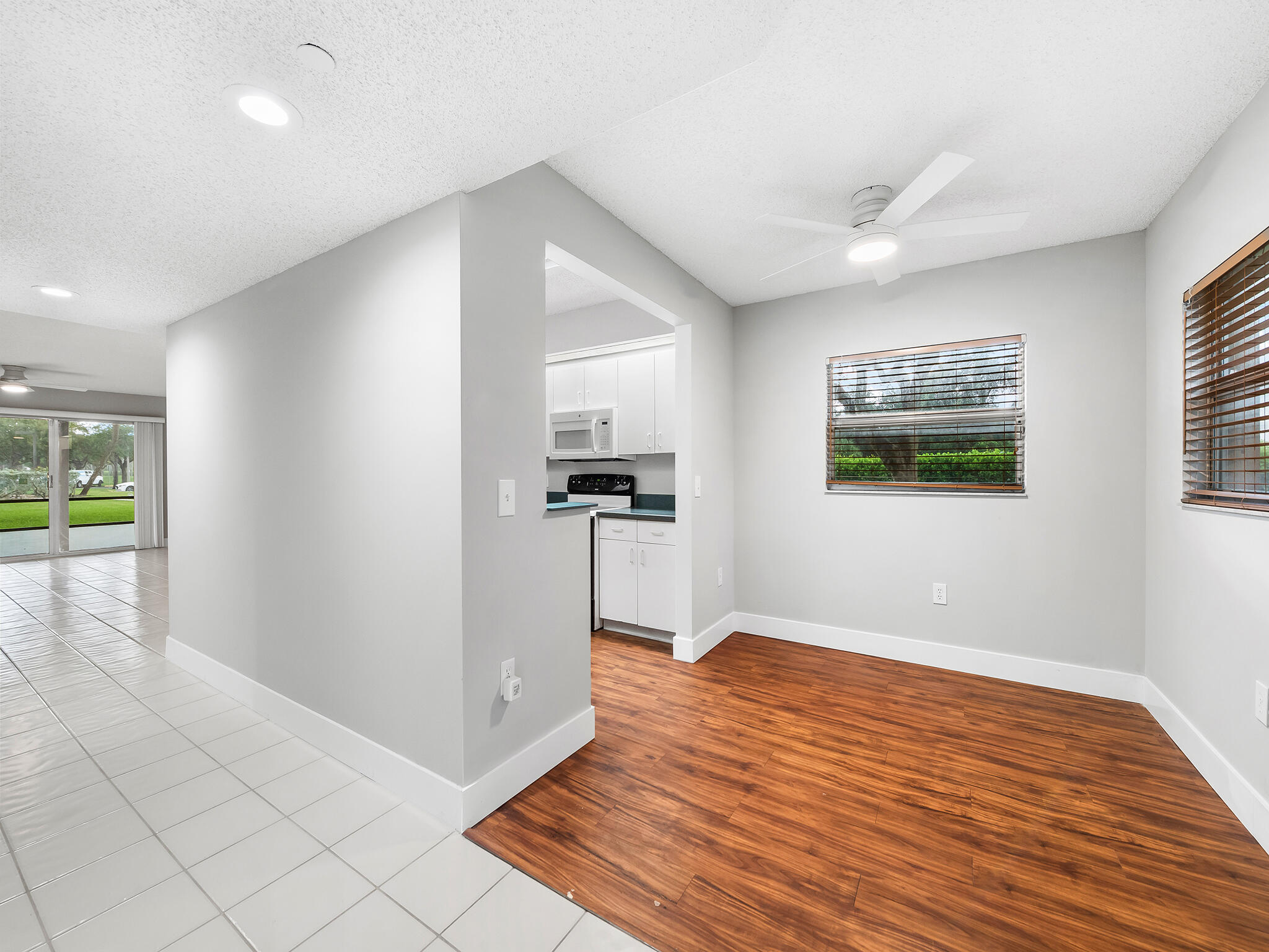 550 SW 137 Avenue L114