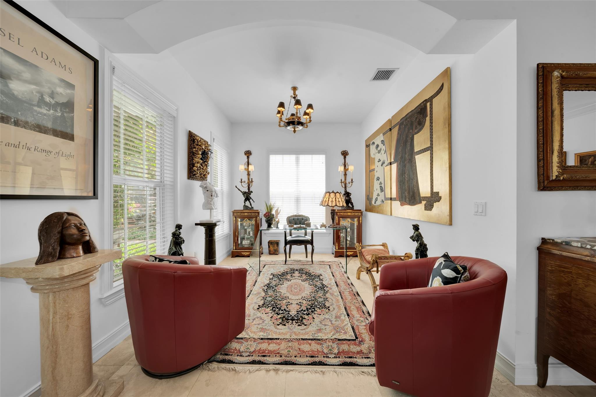 705 NE 17TH WAY