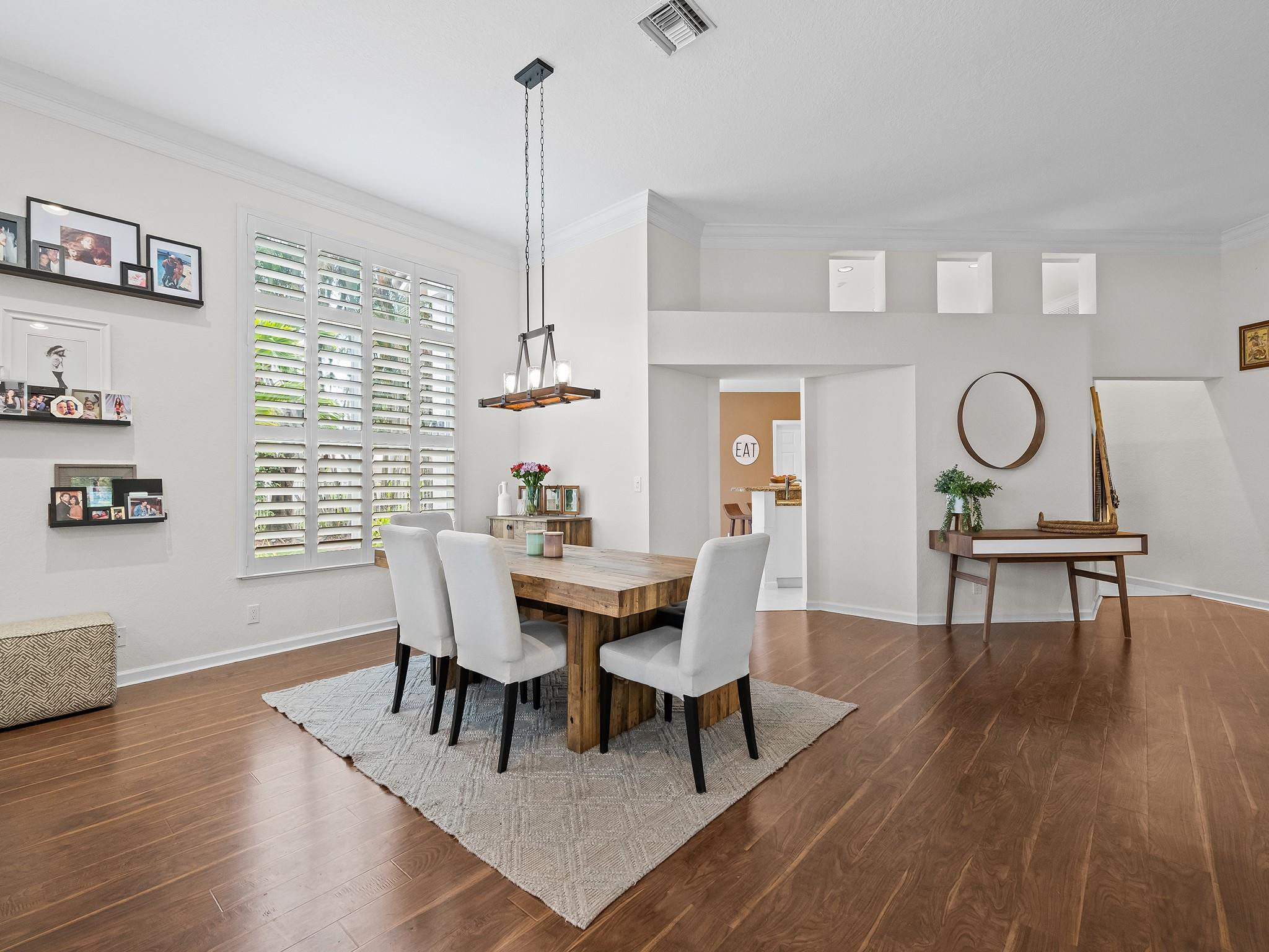 2548 Bay Pointe Dr