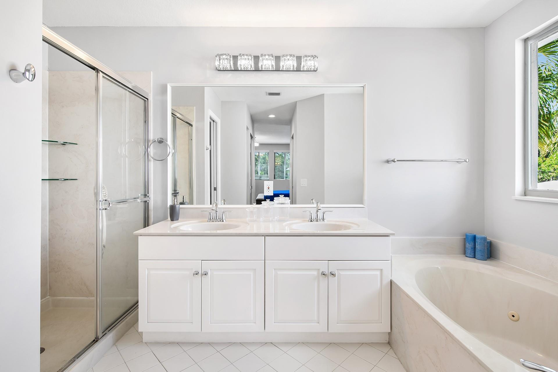 1204 Camellia Cir