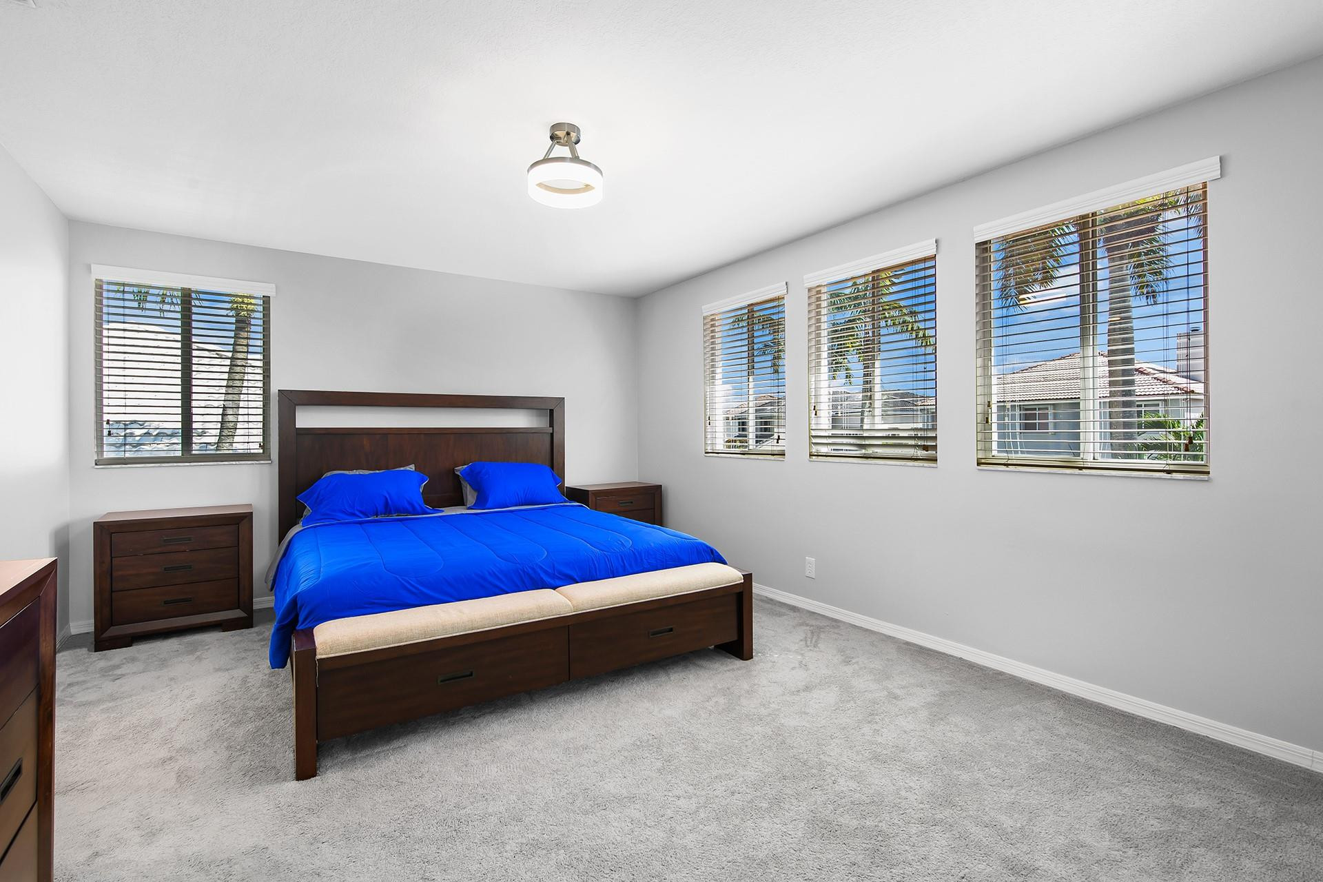 1204 Camellia Cir