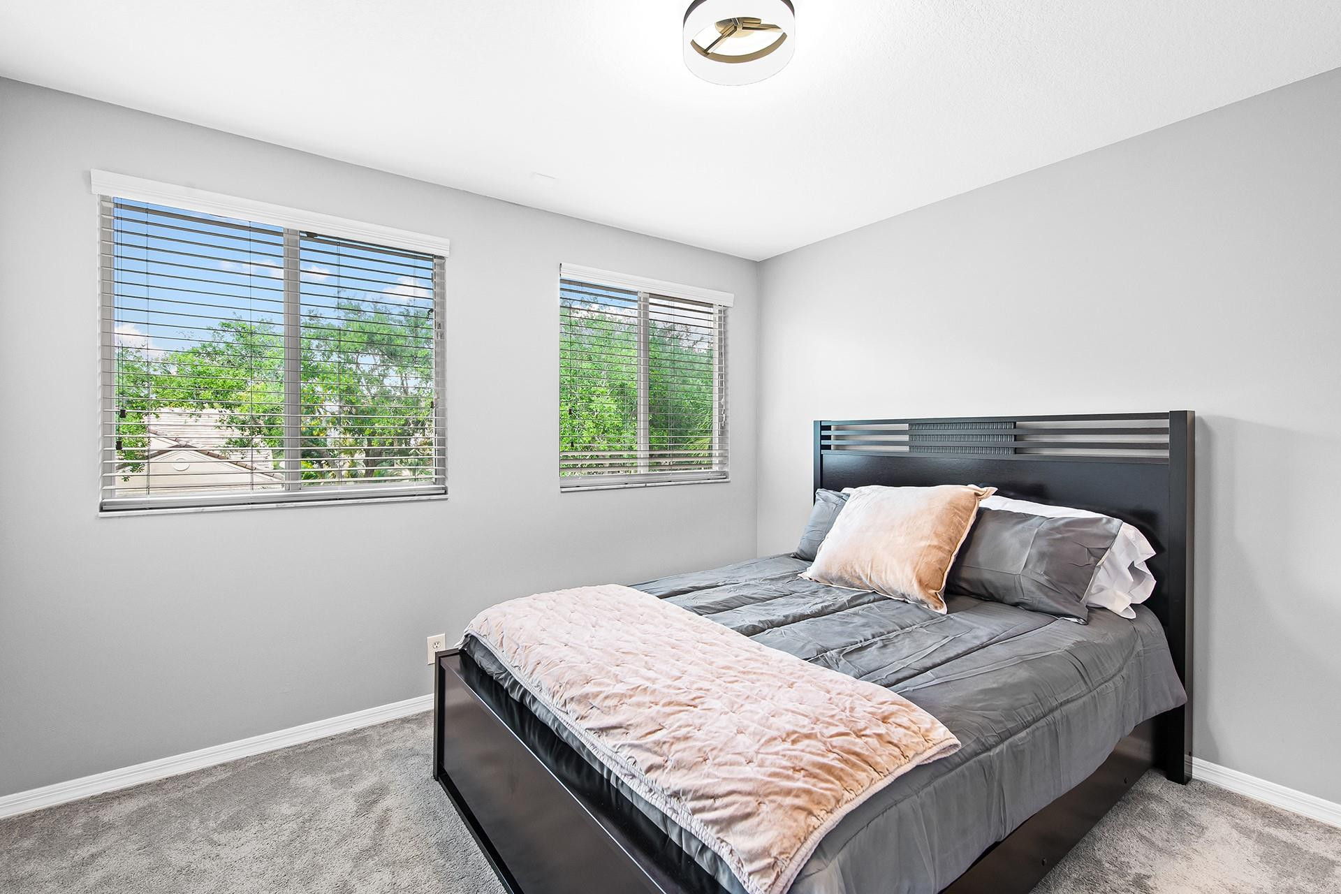 1204 Camellia Cir