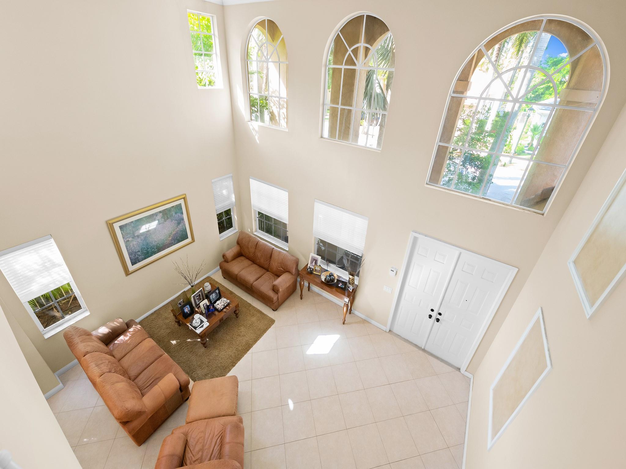 2459 Greenbrier Ct