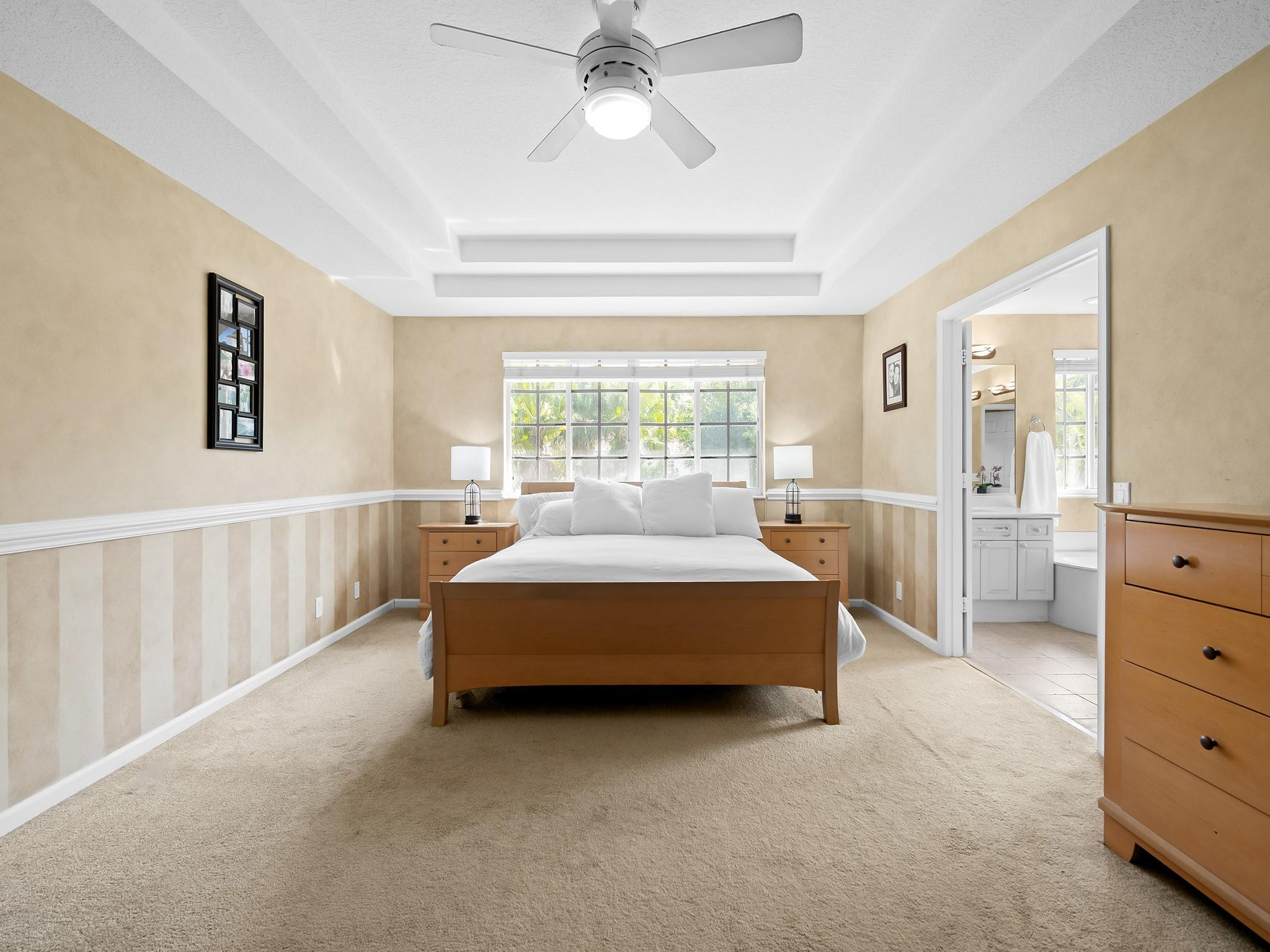 2459 Greenbrier Ct