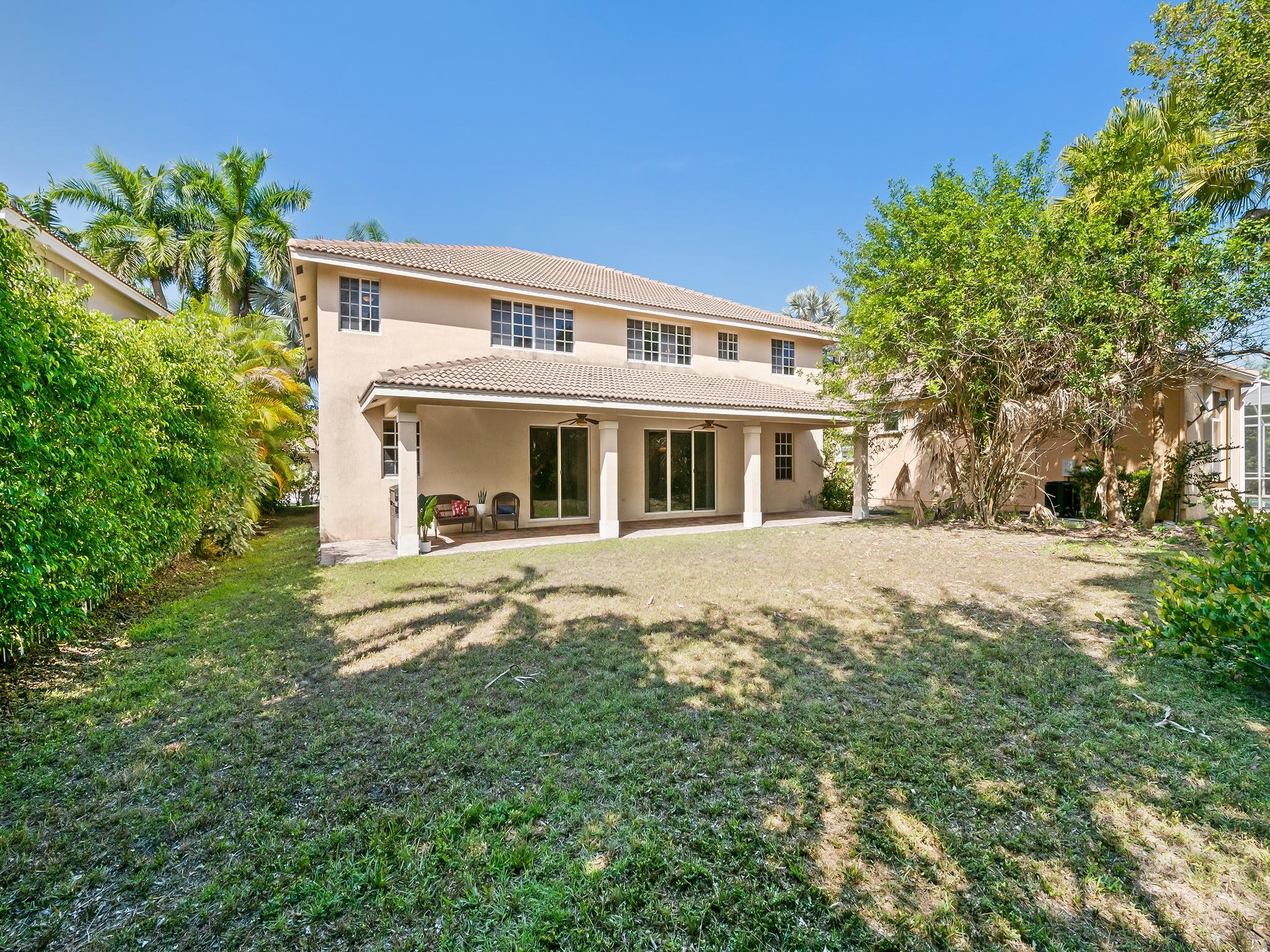 2459 Greenbrier Ct