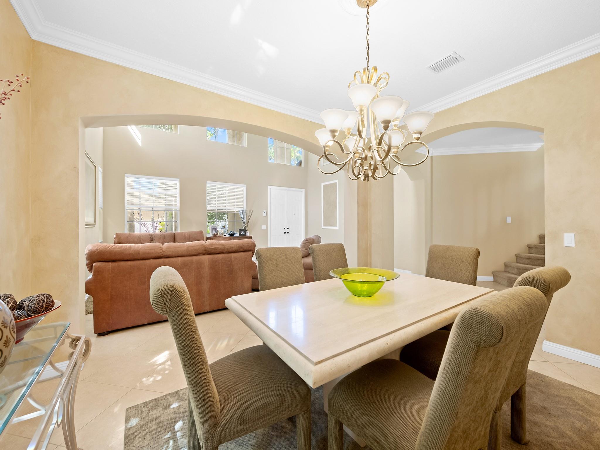 2459 Greenbrier Ct