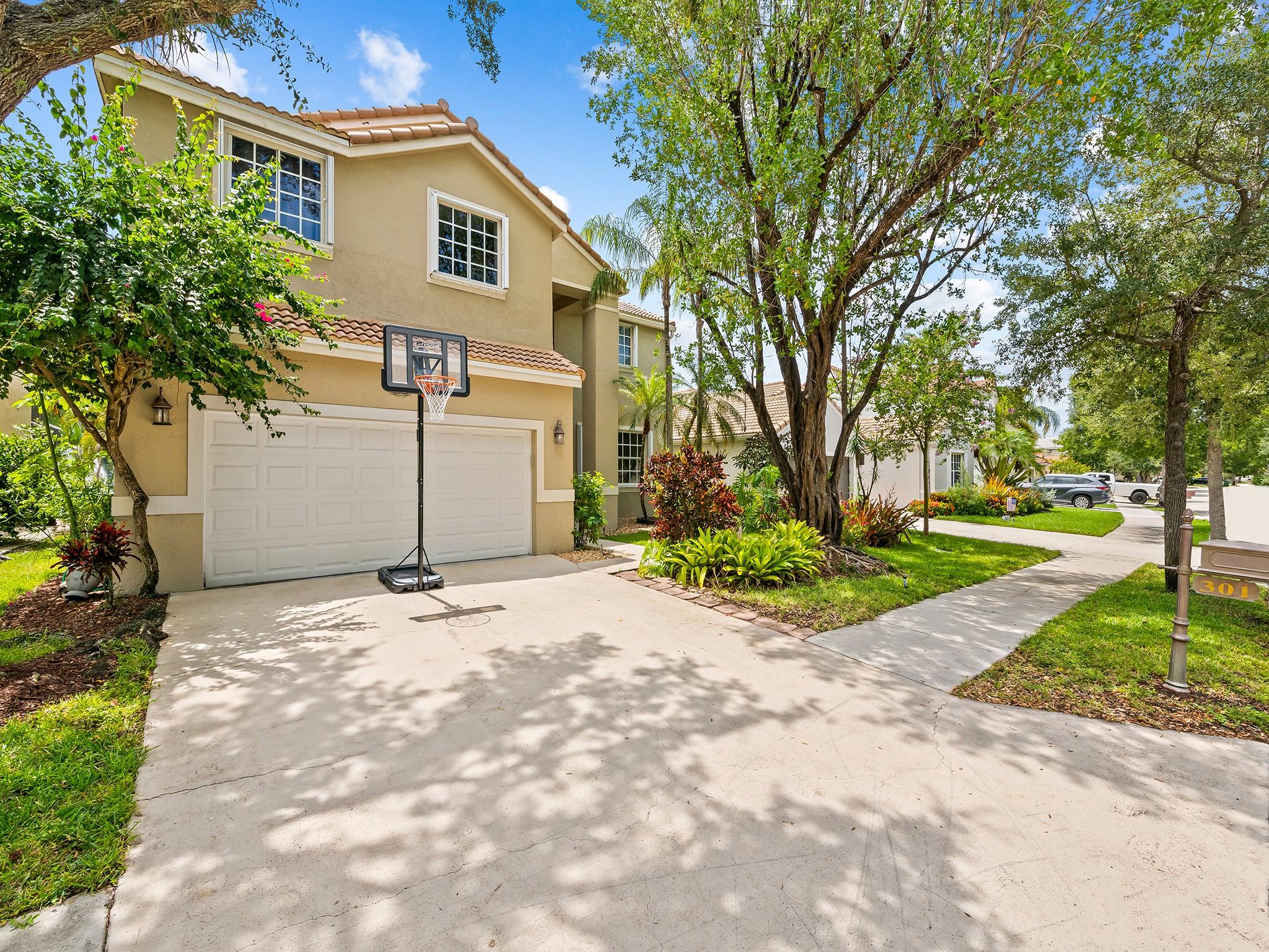 301 Cameron Dr