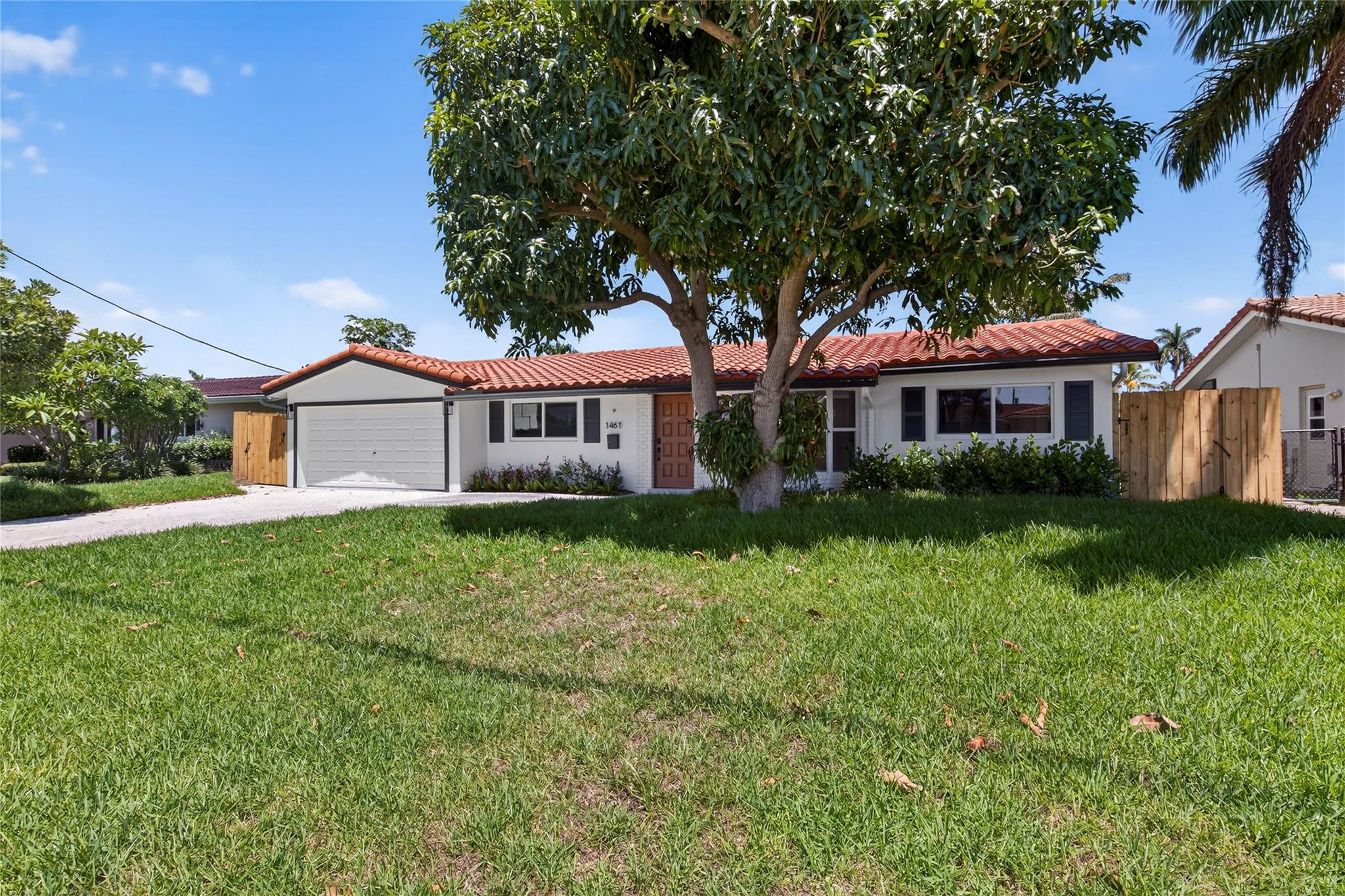 1461 NE 57th Ct