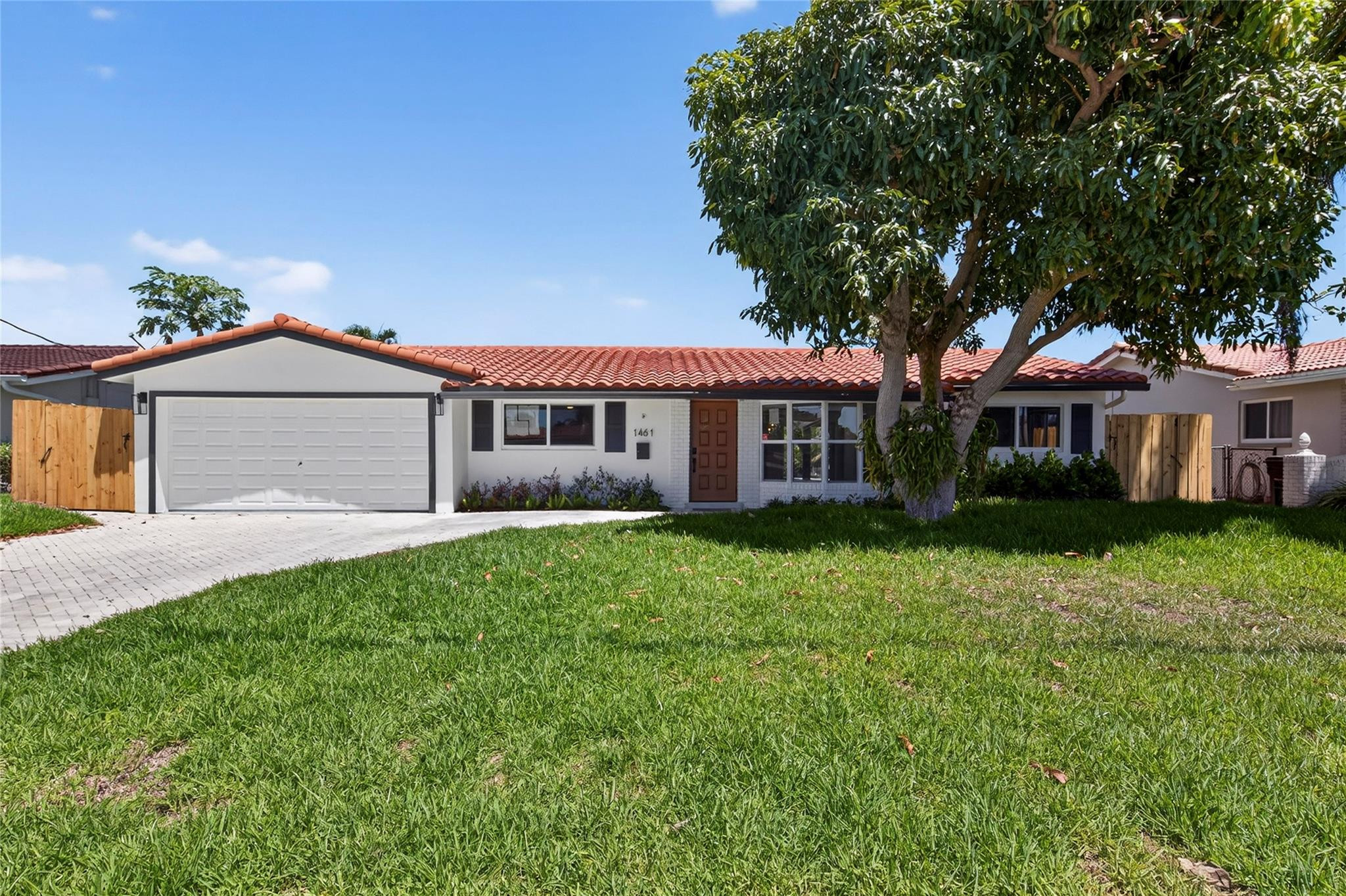 1461 NE 57th Ct