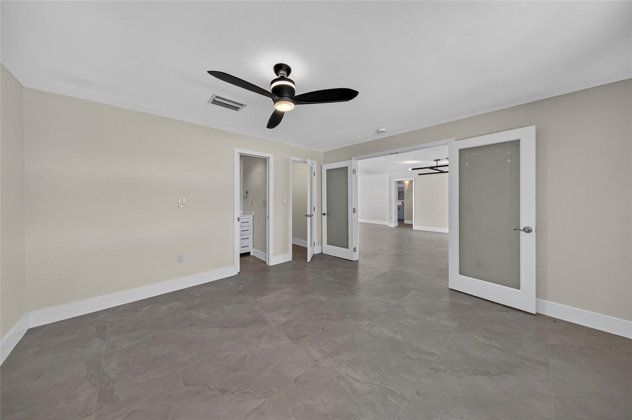 1461 NE 57th Ct