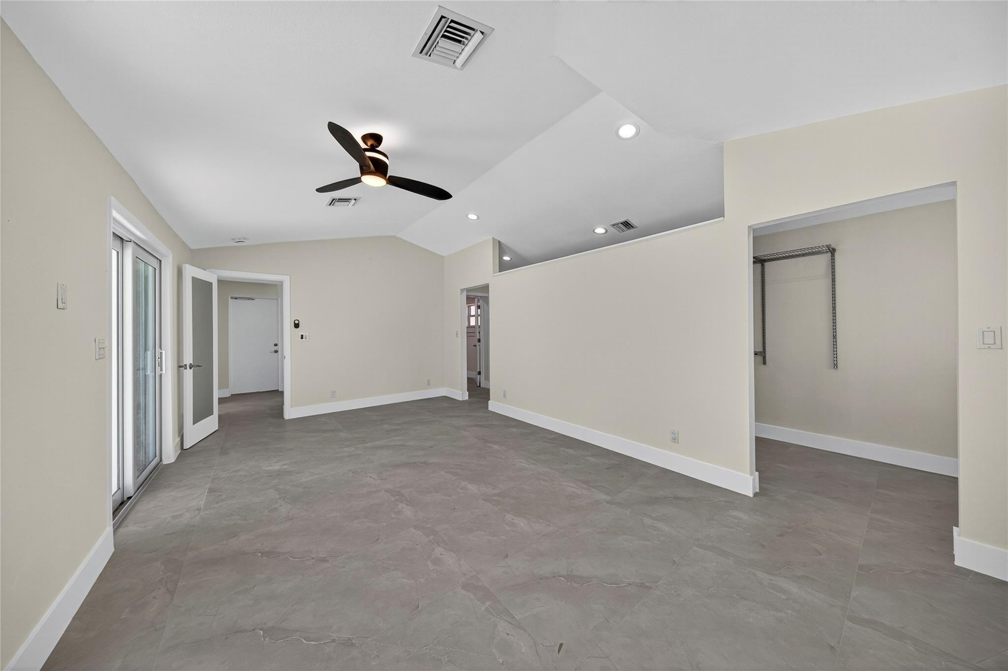 1461 NE 57th Ct
