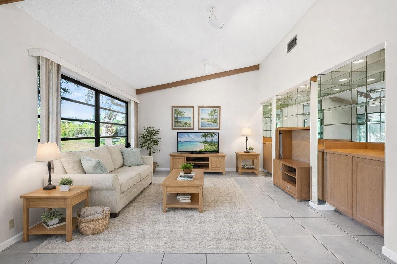 6053 Petaluma Drive