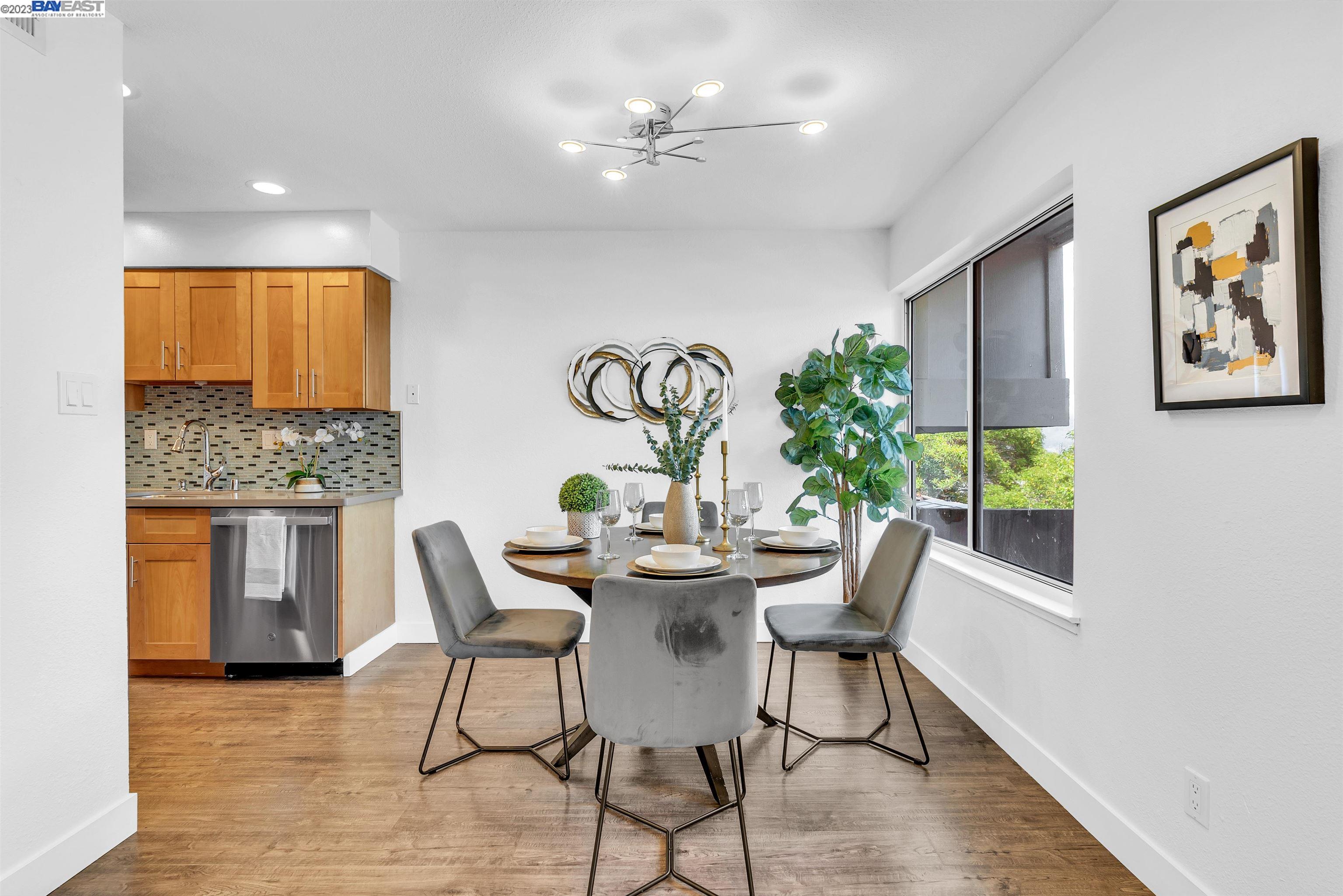 3850 Fairfax Way
