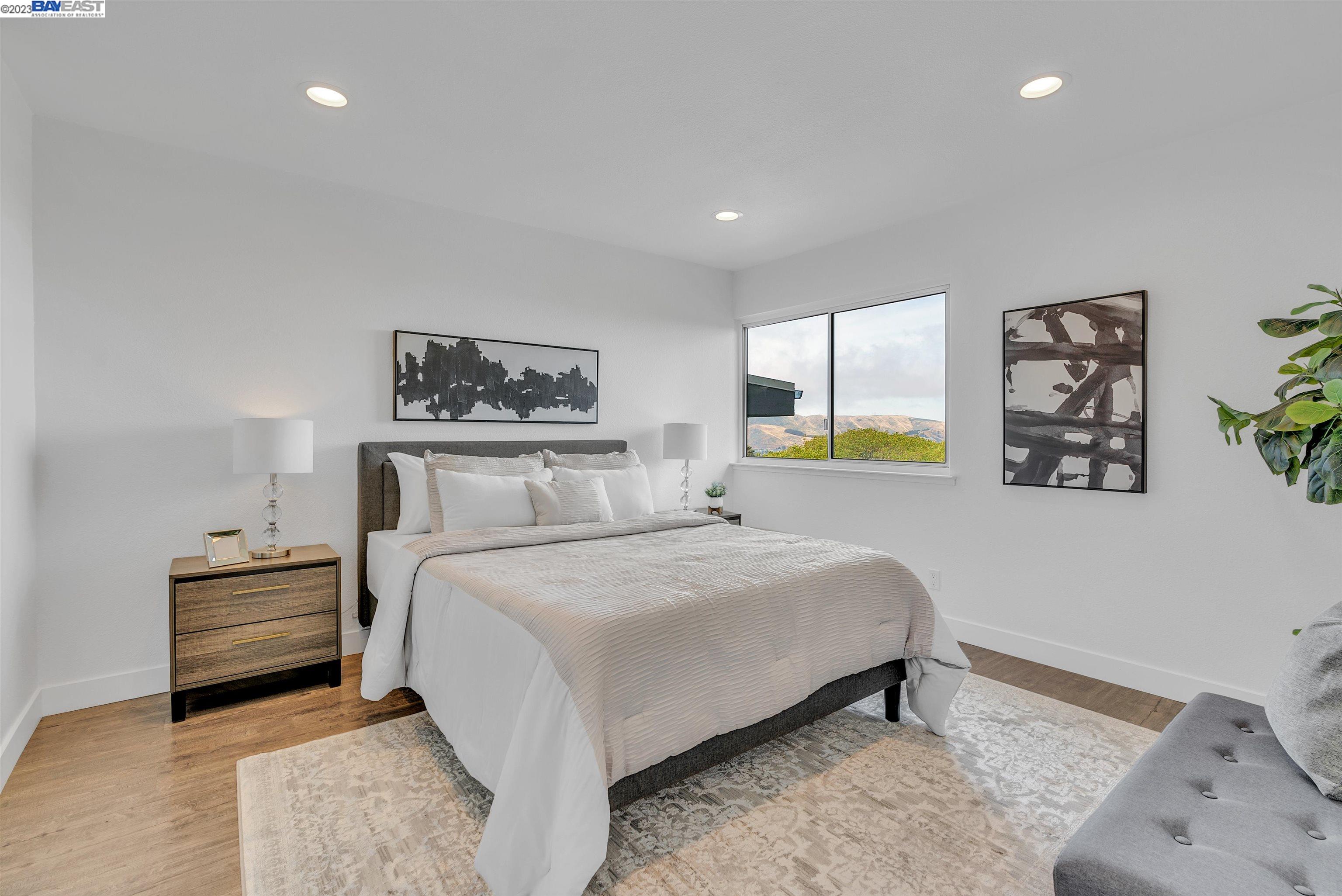 3850 Fairfax Way