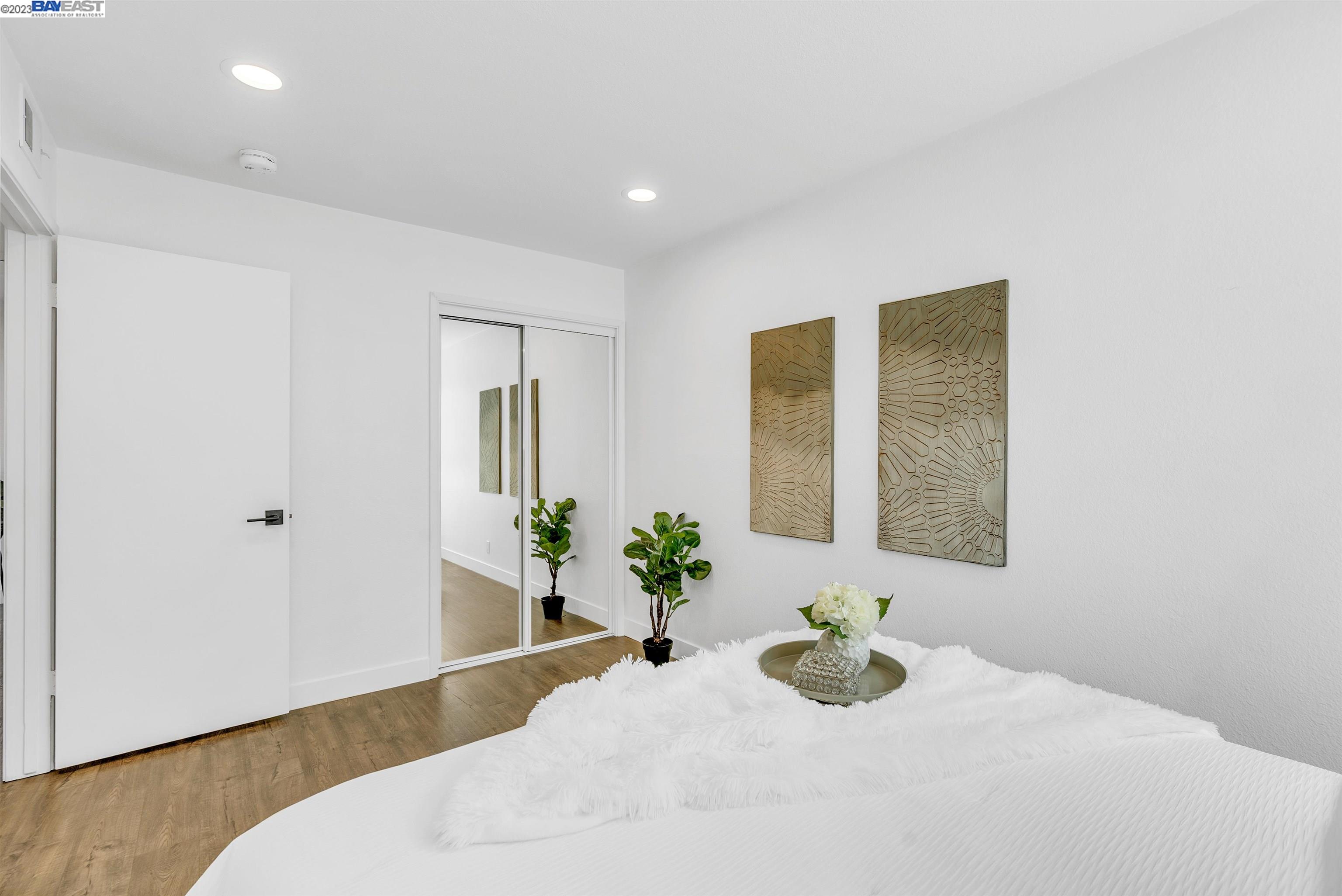 3850 Fairfax Way