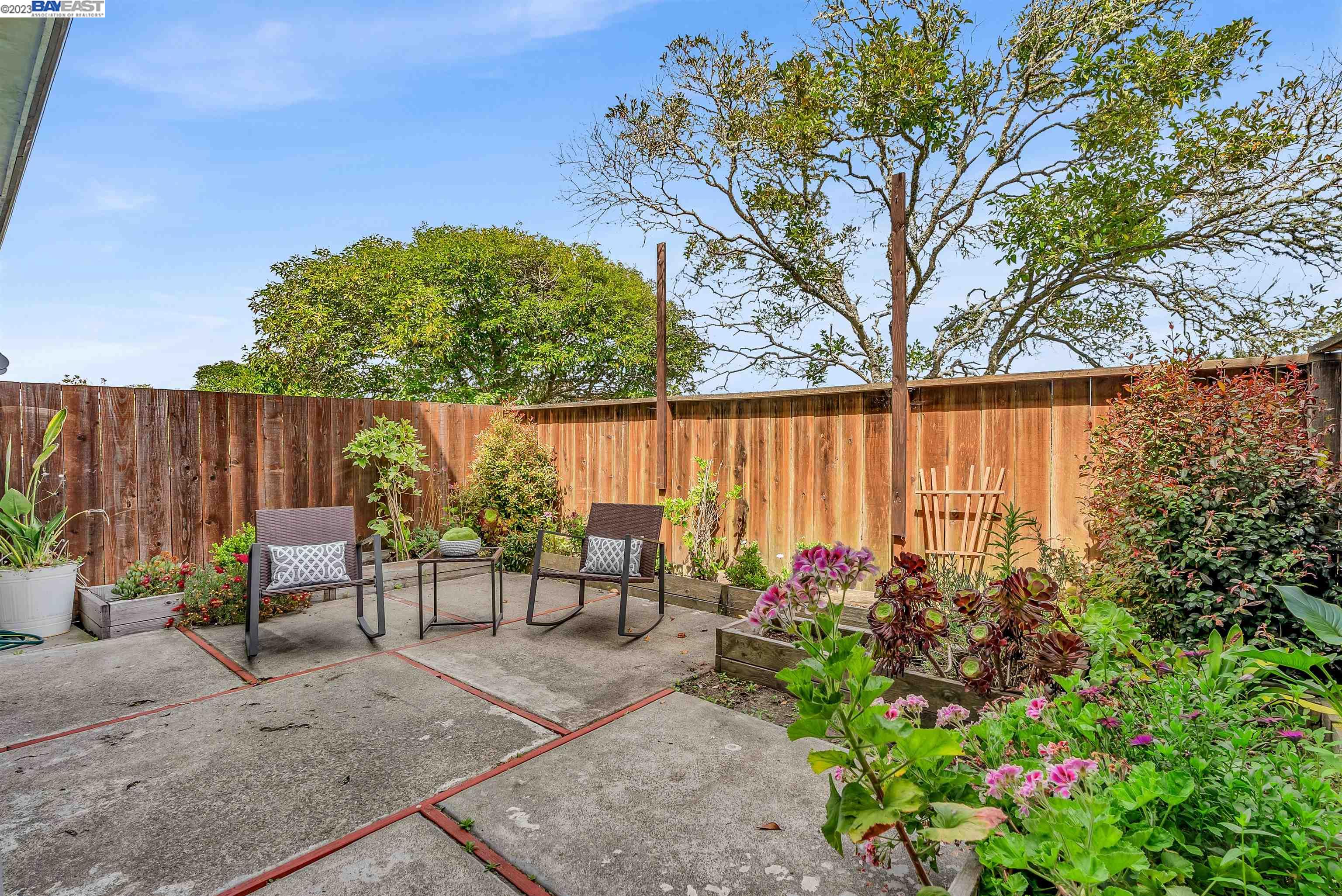 3850 Fairfax Way