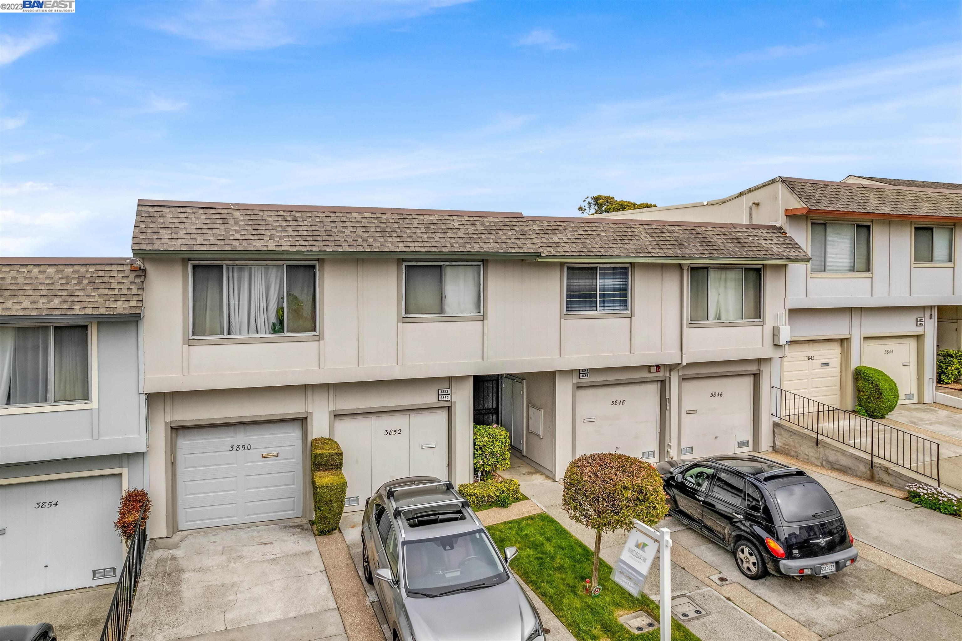 3850 Fairfax Way