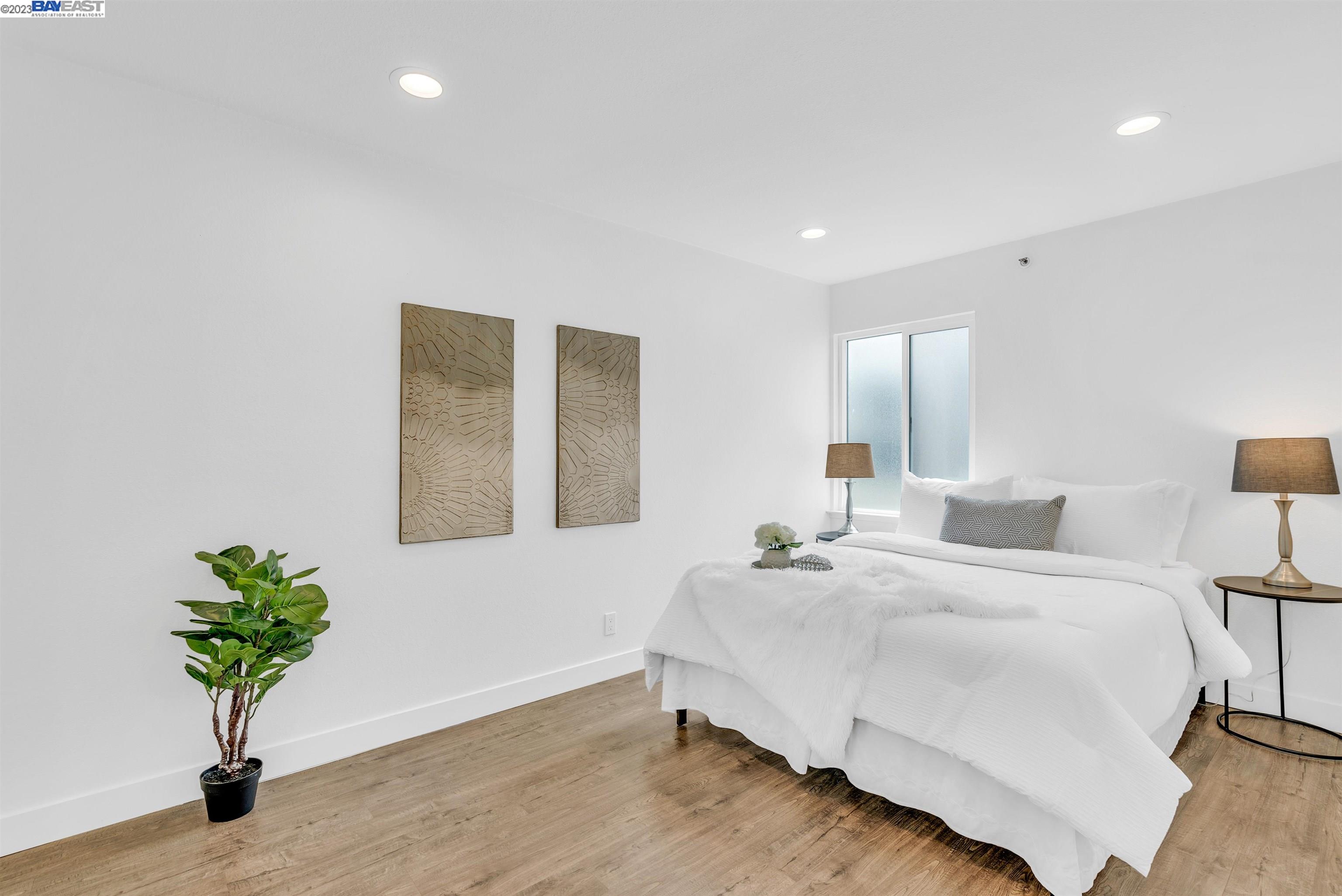 3850 Fairfax Way